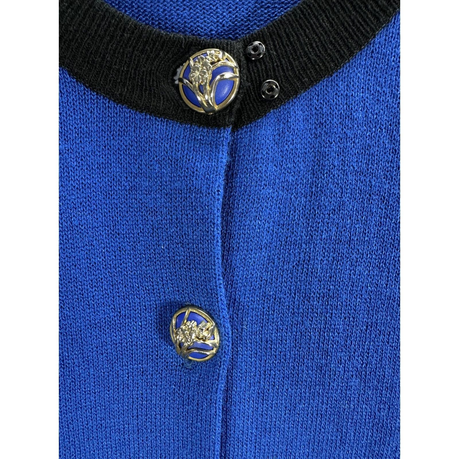Vintage VINTAGE Gray Rose Blue Black Knit Jacket Sz XS Shoulder Pads Buttoned Jacket Womens Fashion Basic Jacket Size XS / US 0-2 / IT 36-38 - 4 Thumbnail