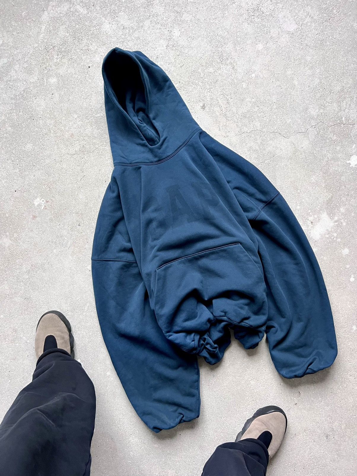 Gap × Kanye West × Yeezy Yeezy Gap Dove Hoodie Dark Blue Size US XL / EU 56 / 4 - 4 Thumbnail