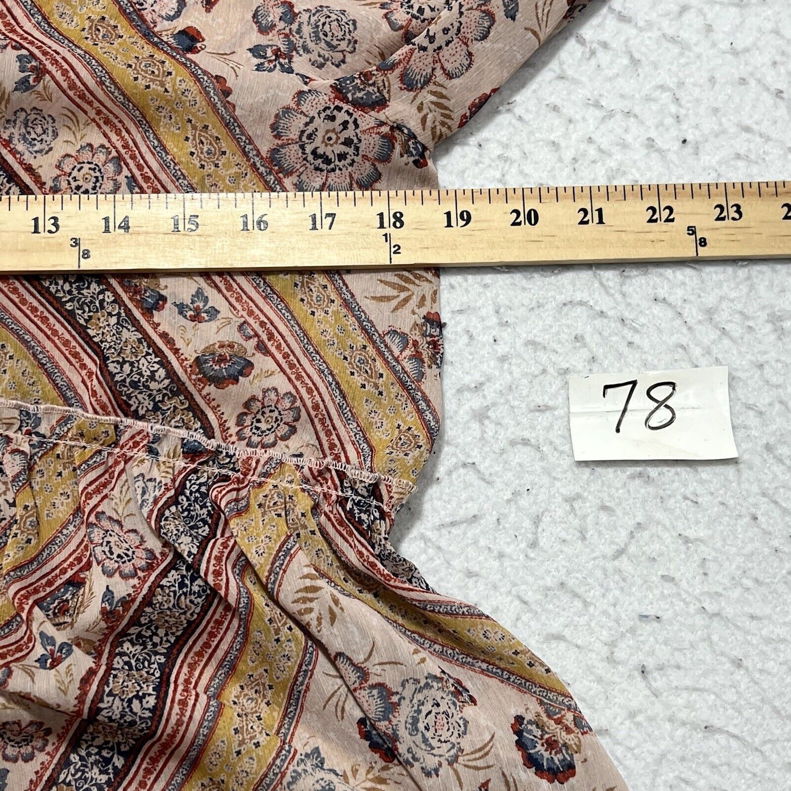 Target Basics Knox Rose 3/4 Sleeve Aztec Floral Pink V-Neck Blouse Top Size XS / US 0-2 / IT 36-38 - 7 Thumbnail