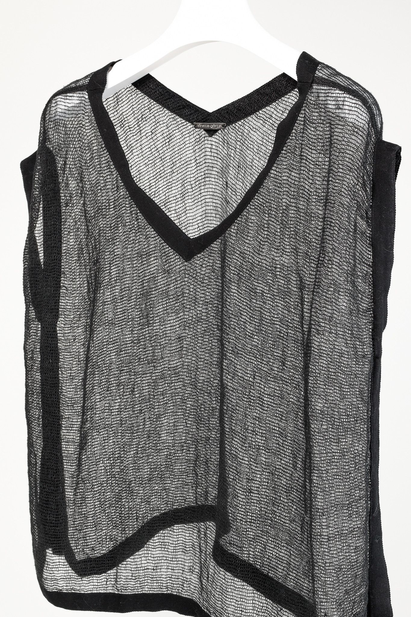 Annette Gortz Annette Gortz SS/16 Nela Black Mesh-Knit V-Neck Vest Size L / US 10 / IT 46 - 3 Thumbnail