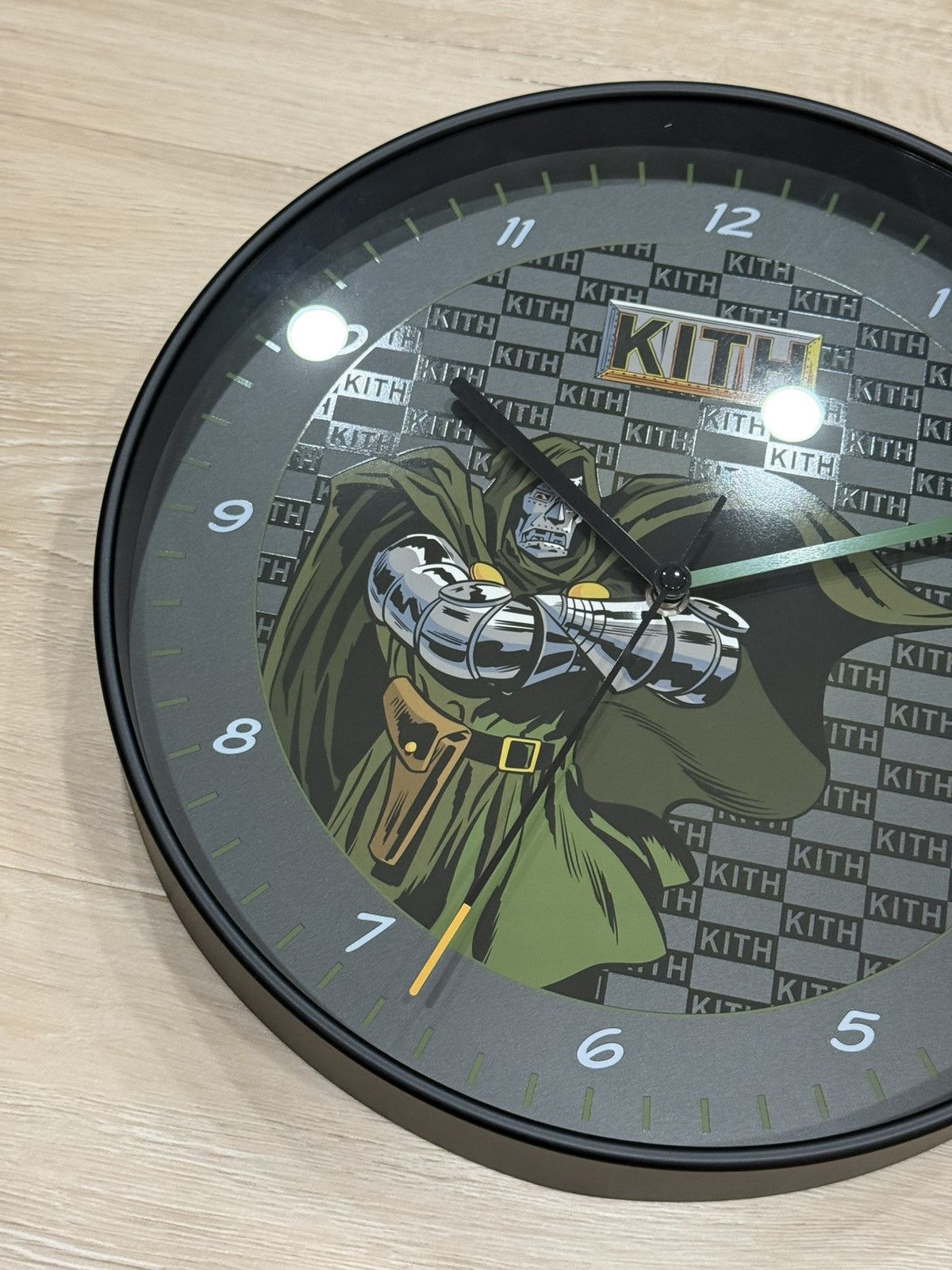 Kith × Marvel Comics Kith Marvel Dr Doom Wall Clock Size ONE SIZE - 3 Thumbnail