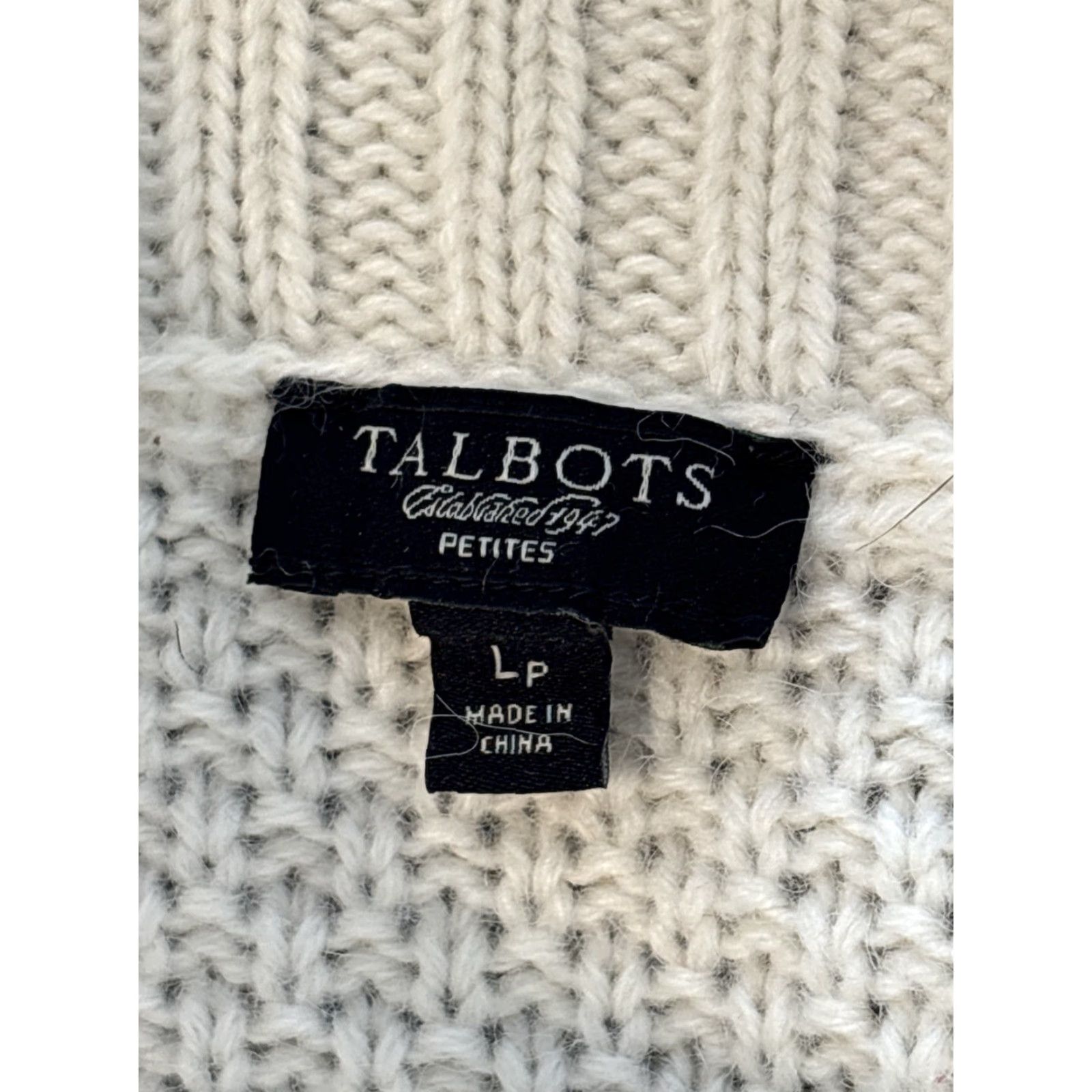 Talbots VINTAGE Talbots Turtleneck Sweater Petite Large Ivory Wool Alpaca Cable Knit Chunky Women L Pullover Knit Wool/Alpaca Size L / US 10 / IT 46 - 5 Thumbnail