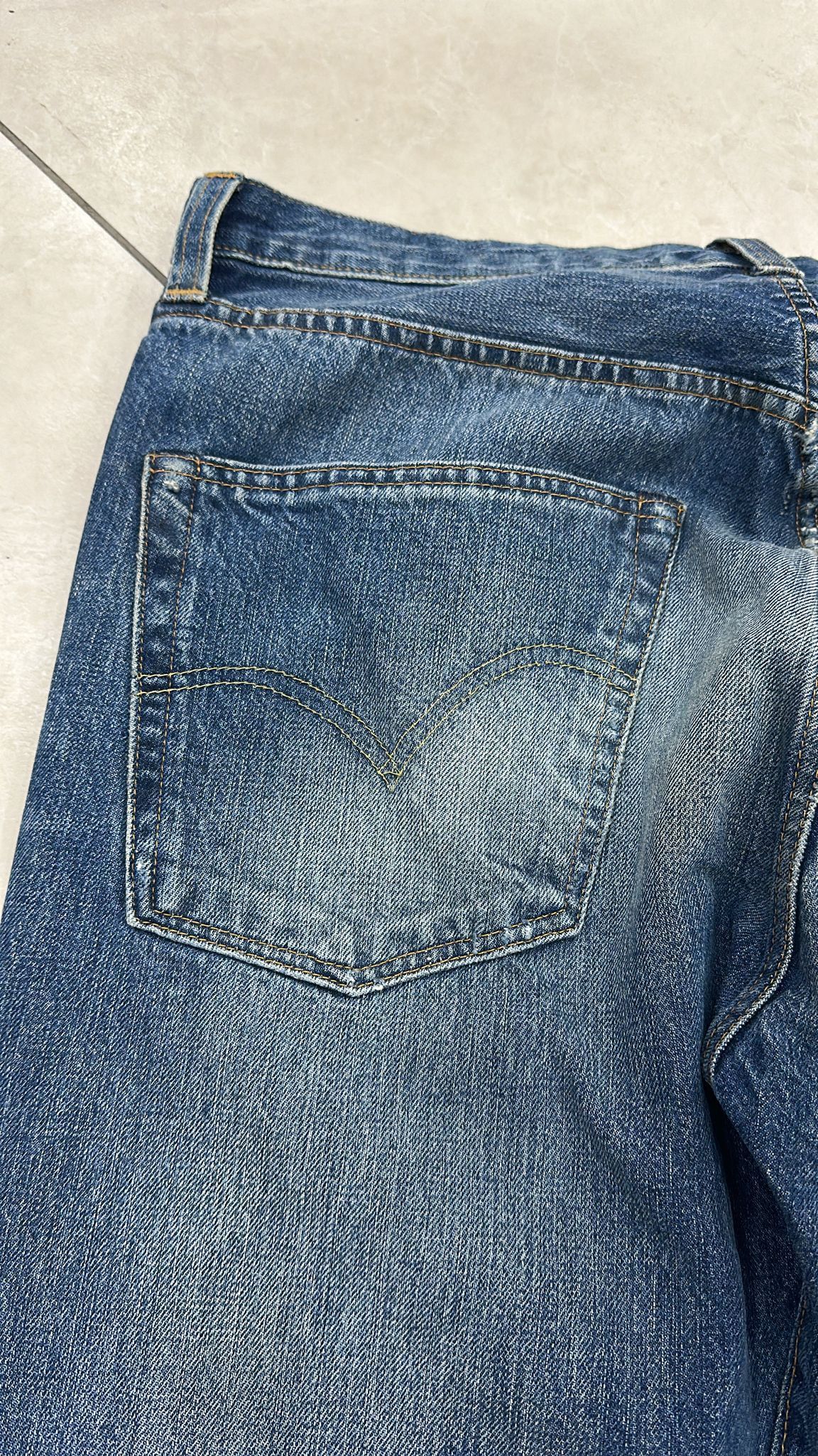 Levi's Vintage Clothing LVC Levi's Vintage Clothing 1947 501XX BigE Selvedge Jeans Size US 34 / EU 50 - 8 Thumbnail