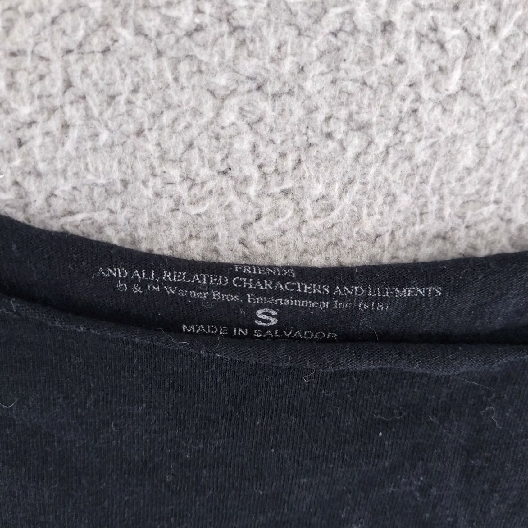 Logo 7 Friends Crop T Shirt Womens Small Black Logo Cropped Size S / US 4 / IT 40 - 3 Thumbnail