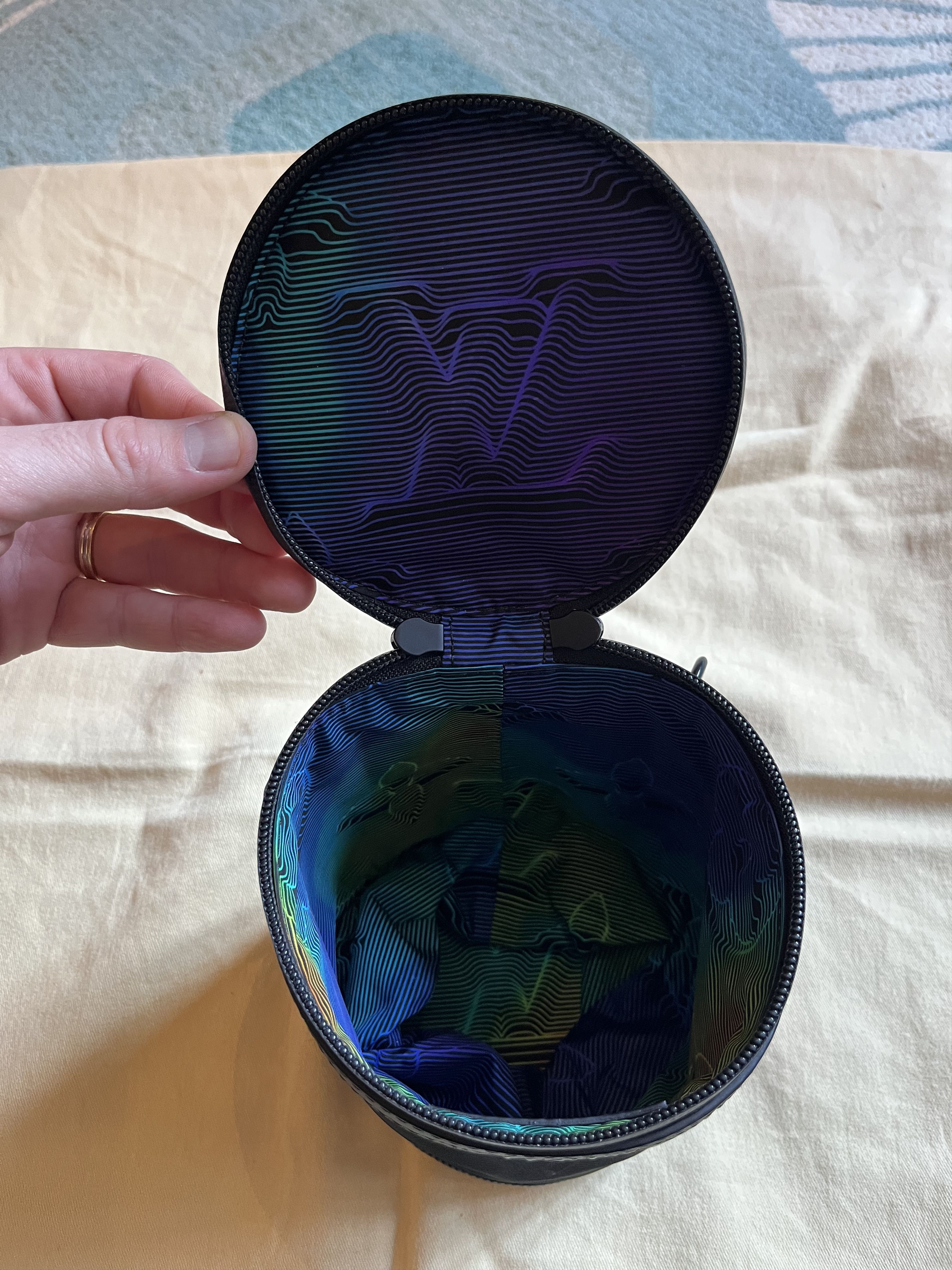 Louis Vuitton Louis Vuitton 2054 Expandable Polochon by Virgil Abloh Size ONE SIZE - 7 Thumbnail