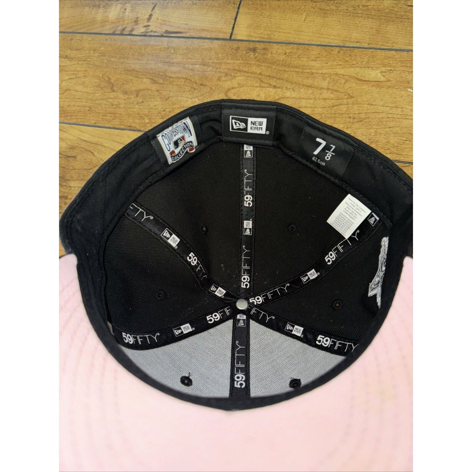 MLB × New Era Arizona Diamond Backs New Era Fitted Black Pink Brim 7 7/8 Size ONE SIZE - 7 Thumbnail