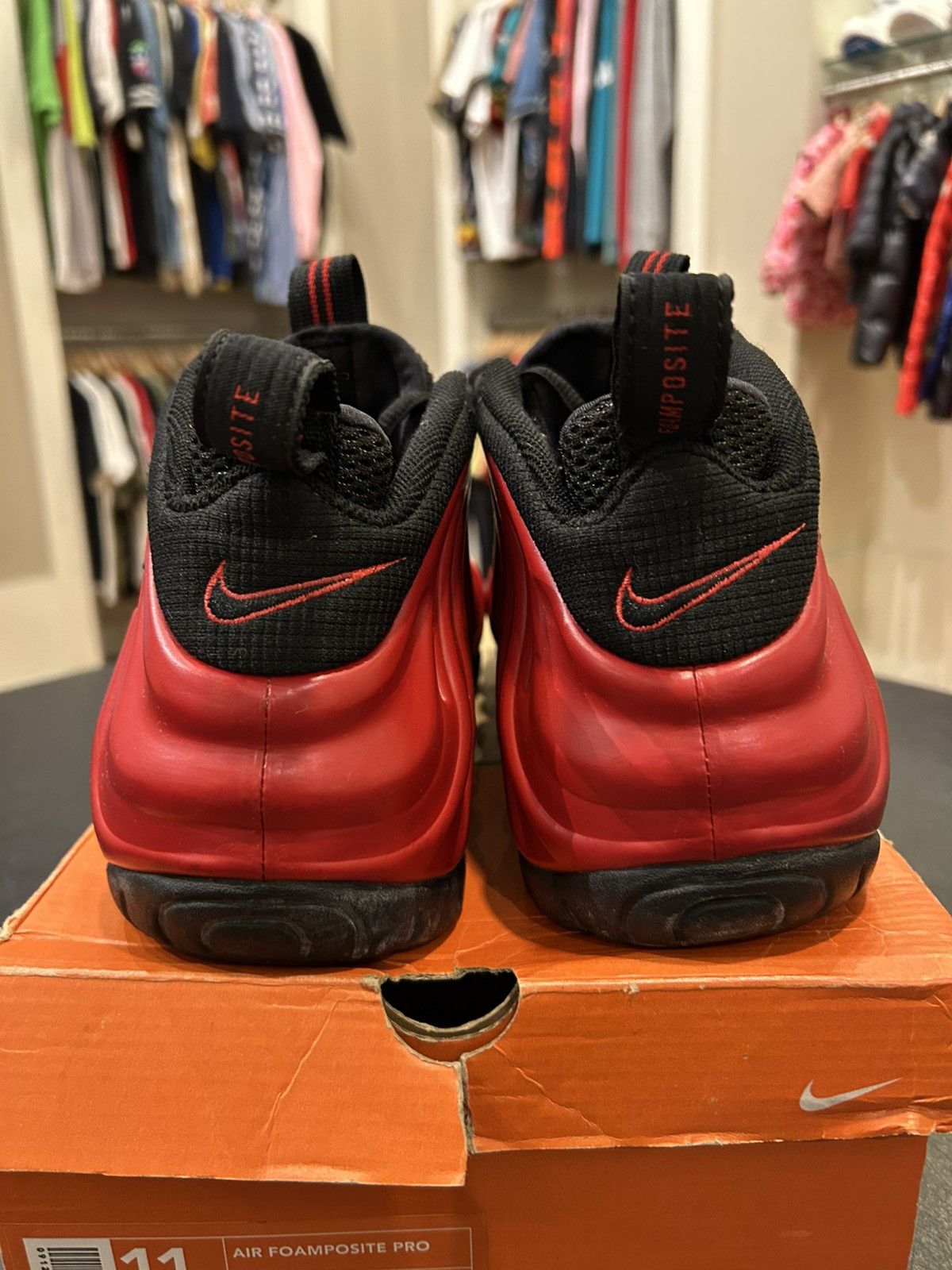 Nike Nike Air Foamposite ‘Varsity Red’ Size US 11 / EU 44 - 3 Thumbnail