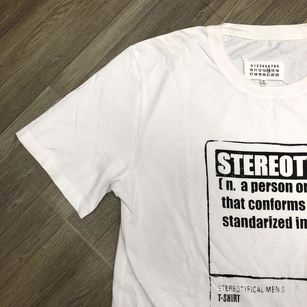 Maison Margiela Maison Margiela Stereotype Tshirt Size US M / EU 48-50 / 2 - 4 Thumbnail