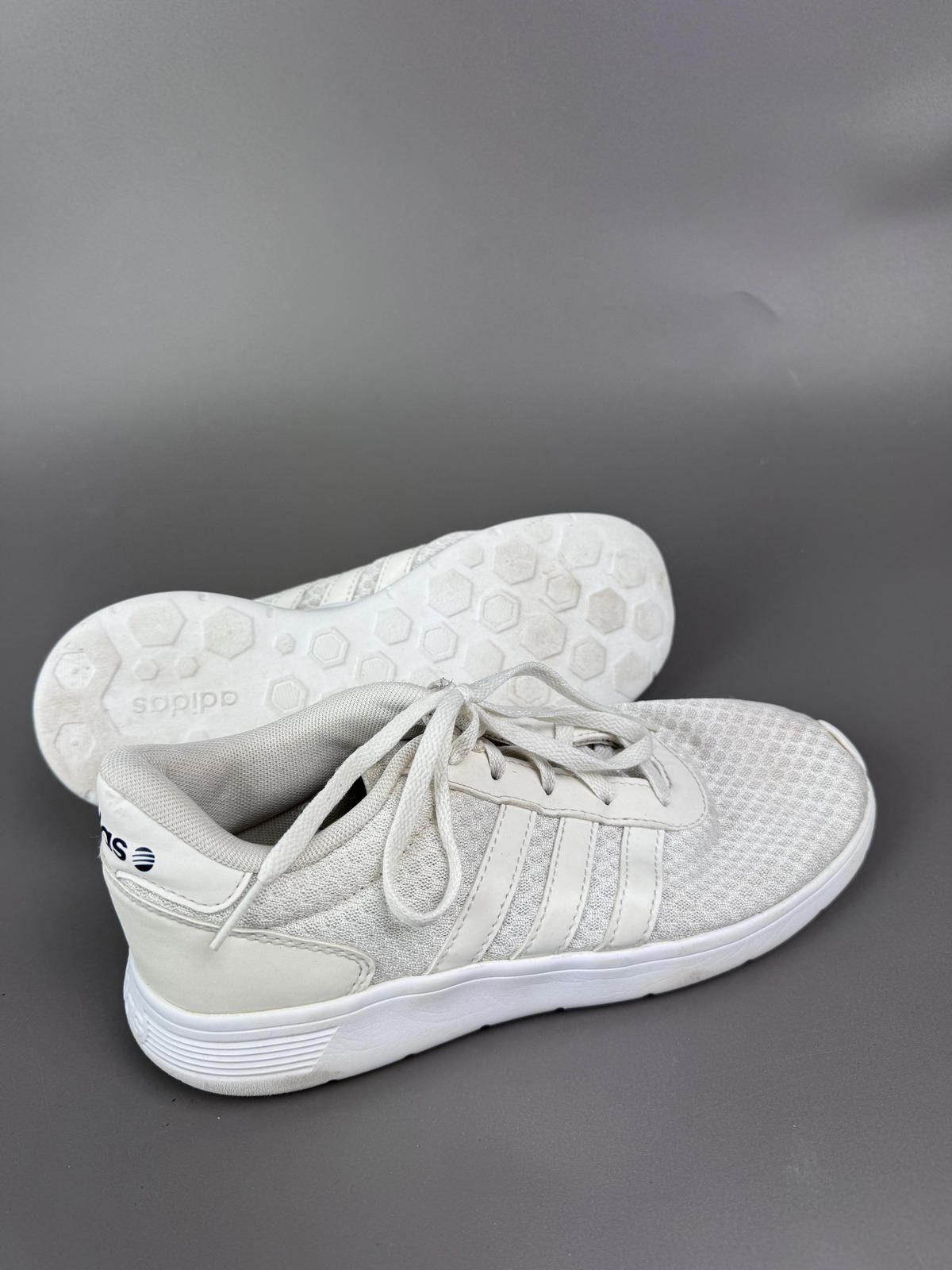 Adidas Adidas Lightweight White Running Trainers UK Size 4.5 Size US 9 / EU 42 - 2 Thumbnail