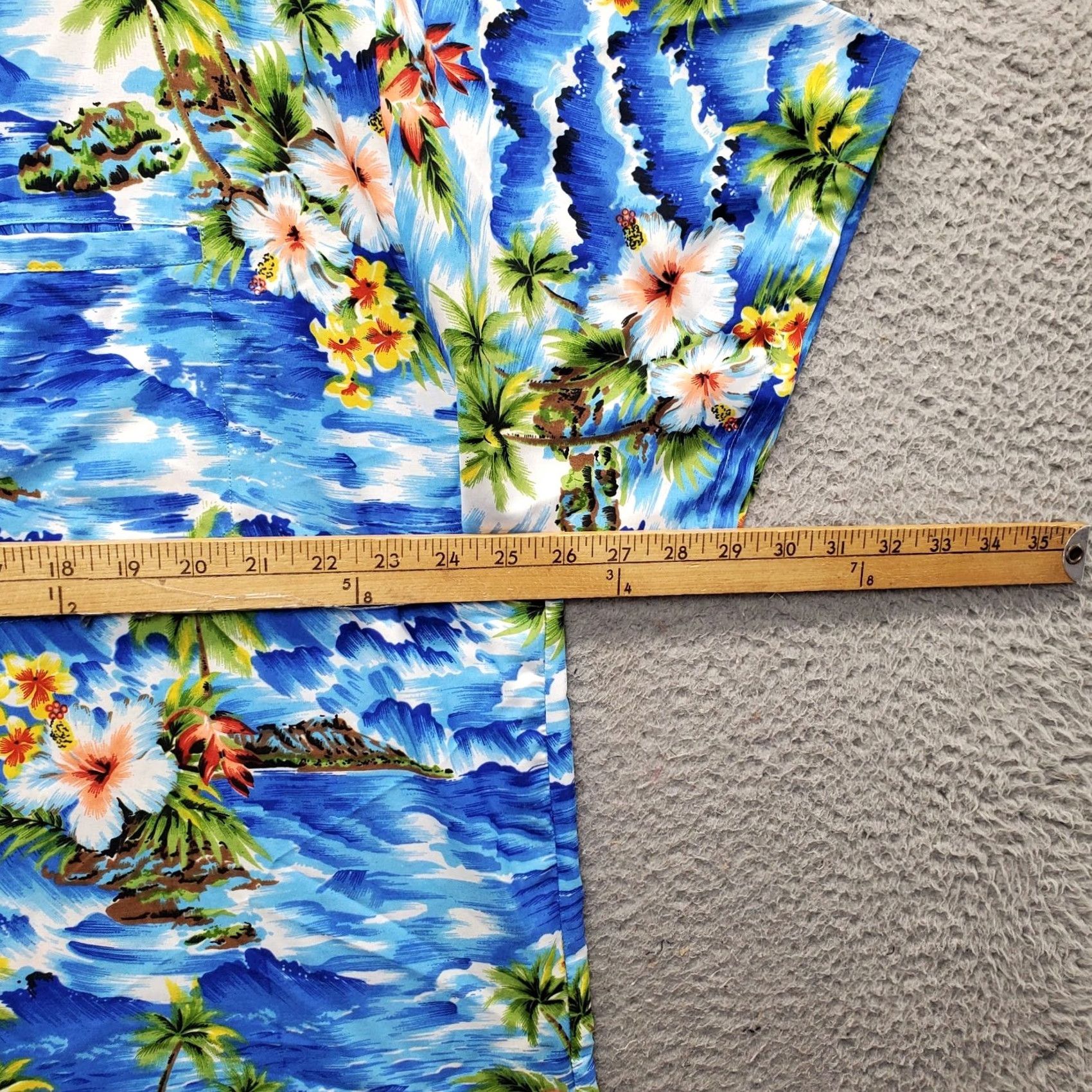 Vintage Magics Hawaiian Shirt Mens XL Multi Tropical Print Short Sleeve Button-Up EUC Size US XL / EU 56 / 4 - 4 Thumbnail