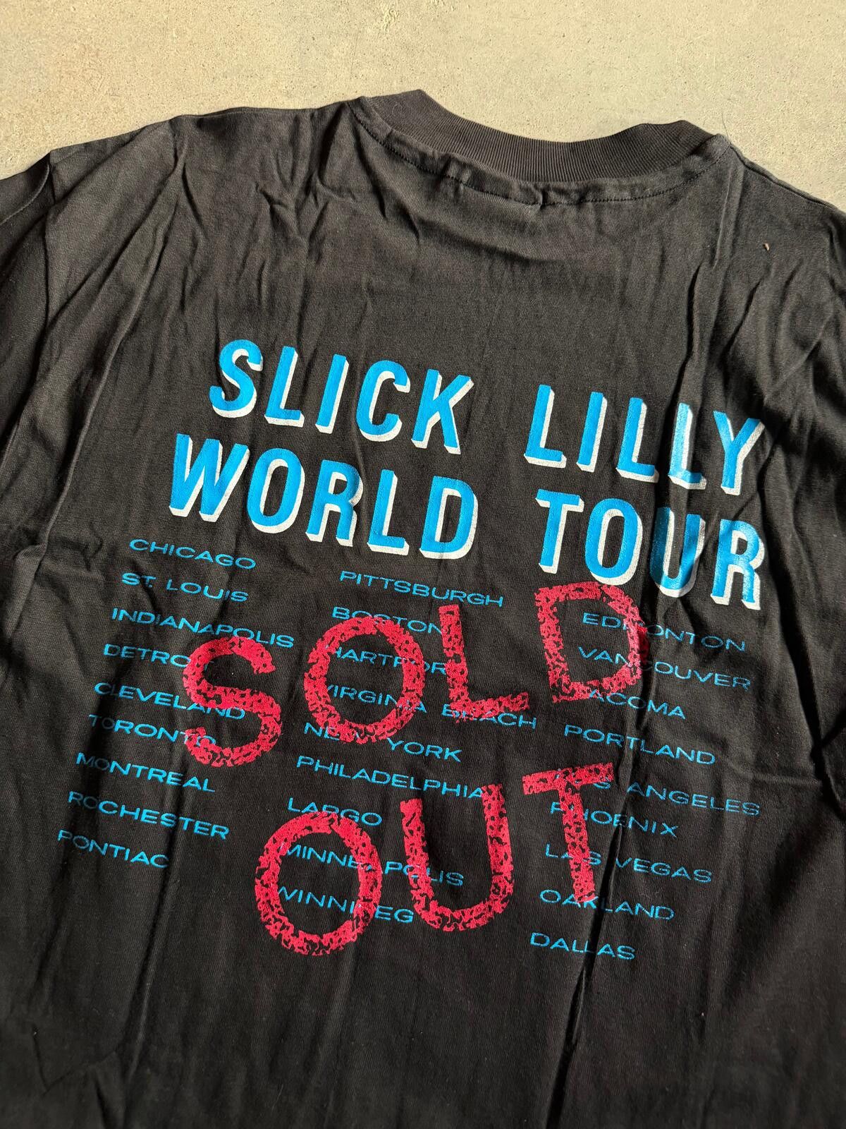 Other VTG Slick Lilly World Tour Native American Tee Sz L/XL Size US L / EU 52-54 / 3 - 5 Thumbnail