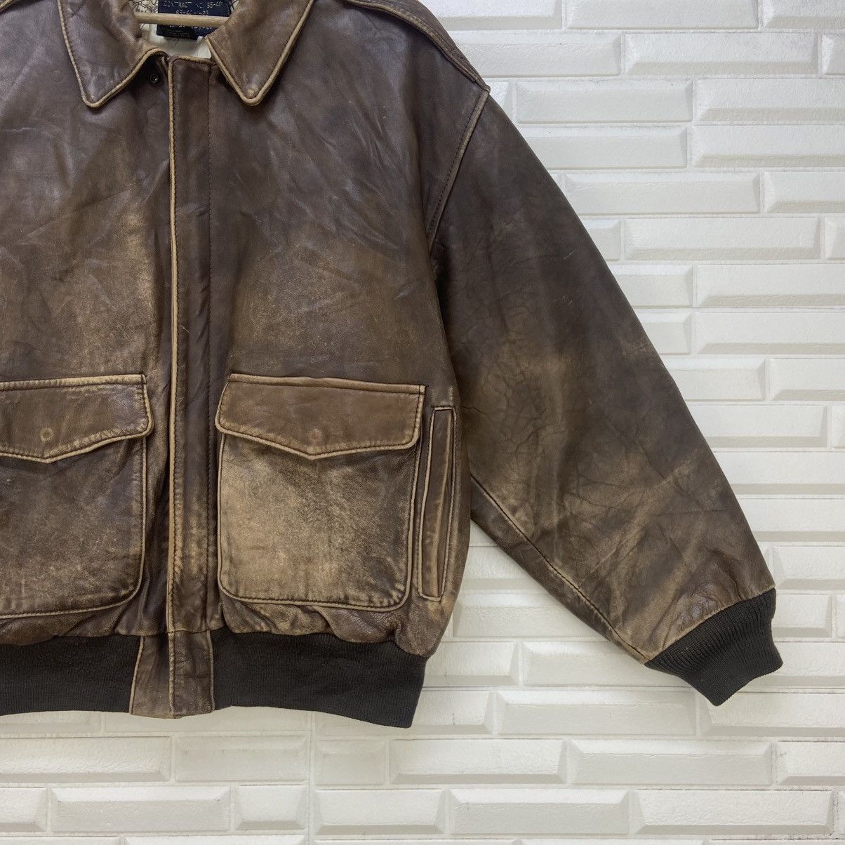 Vintage Vintage Air Force A-2 Military Sheepskin Leather Jacket Size US M / EU 48-50 / 2 - 5 Thumbnail