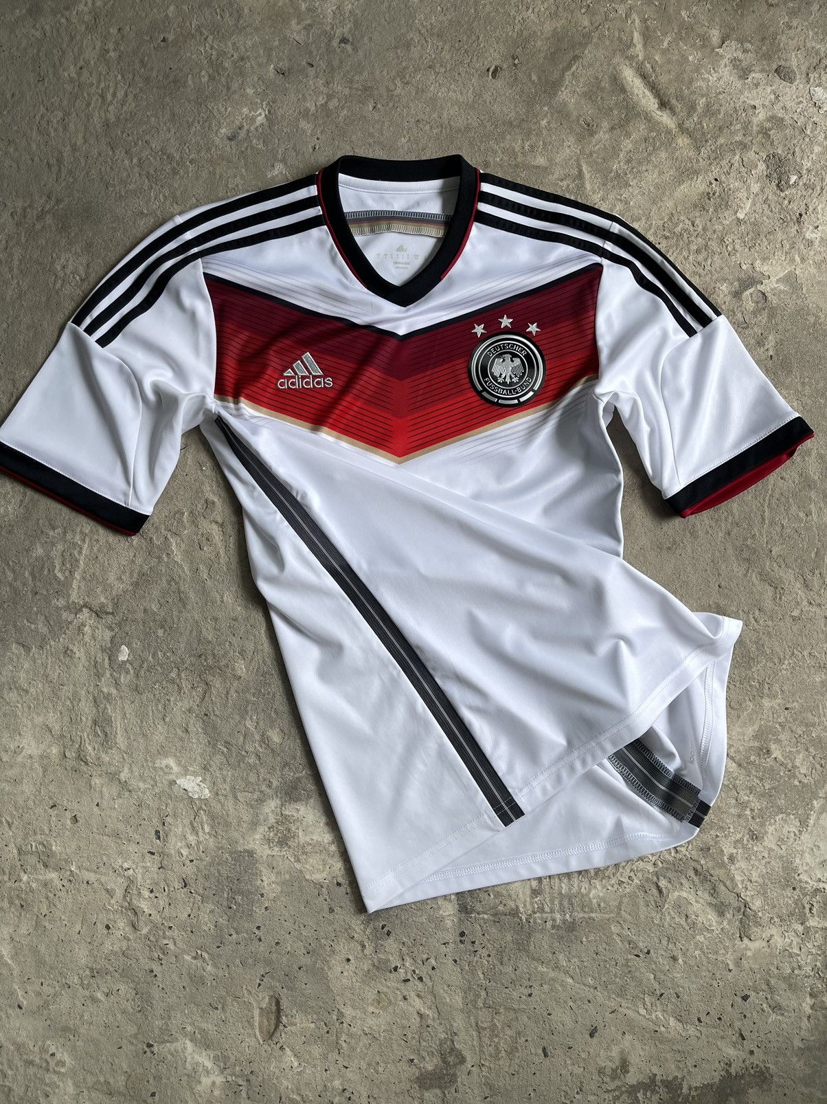 Adidas Vintage Germany 2013 Home Kit Jersey Shirt Blokecore Style Size US S / EU 44-46 / 1 - 6 Thumbnail