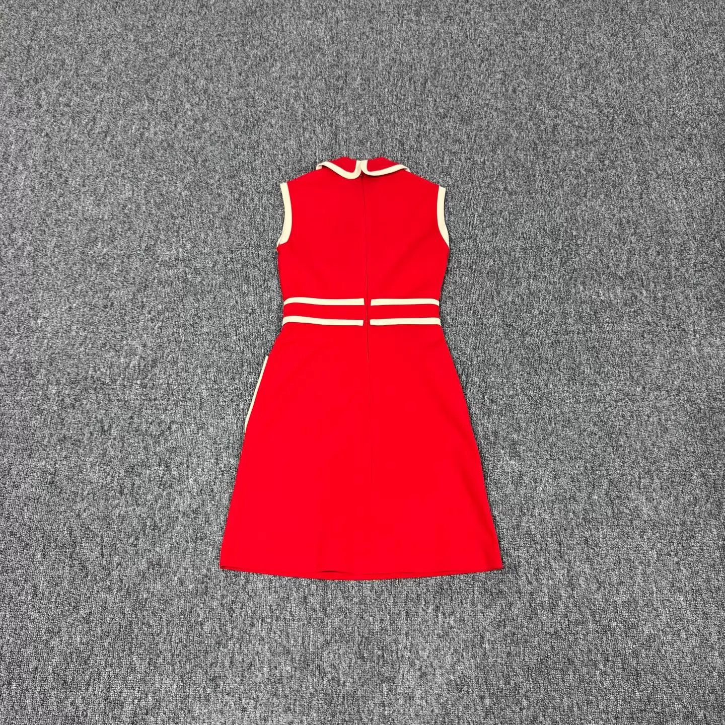 Gucci Gucci Tiger Gold Buckle Red Beige Trim Sleeveless Dress XXS Size XXS / US 00 / IT 34 - 2 Thumbnail