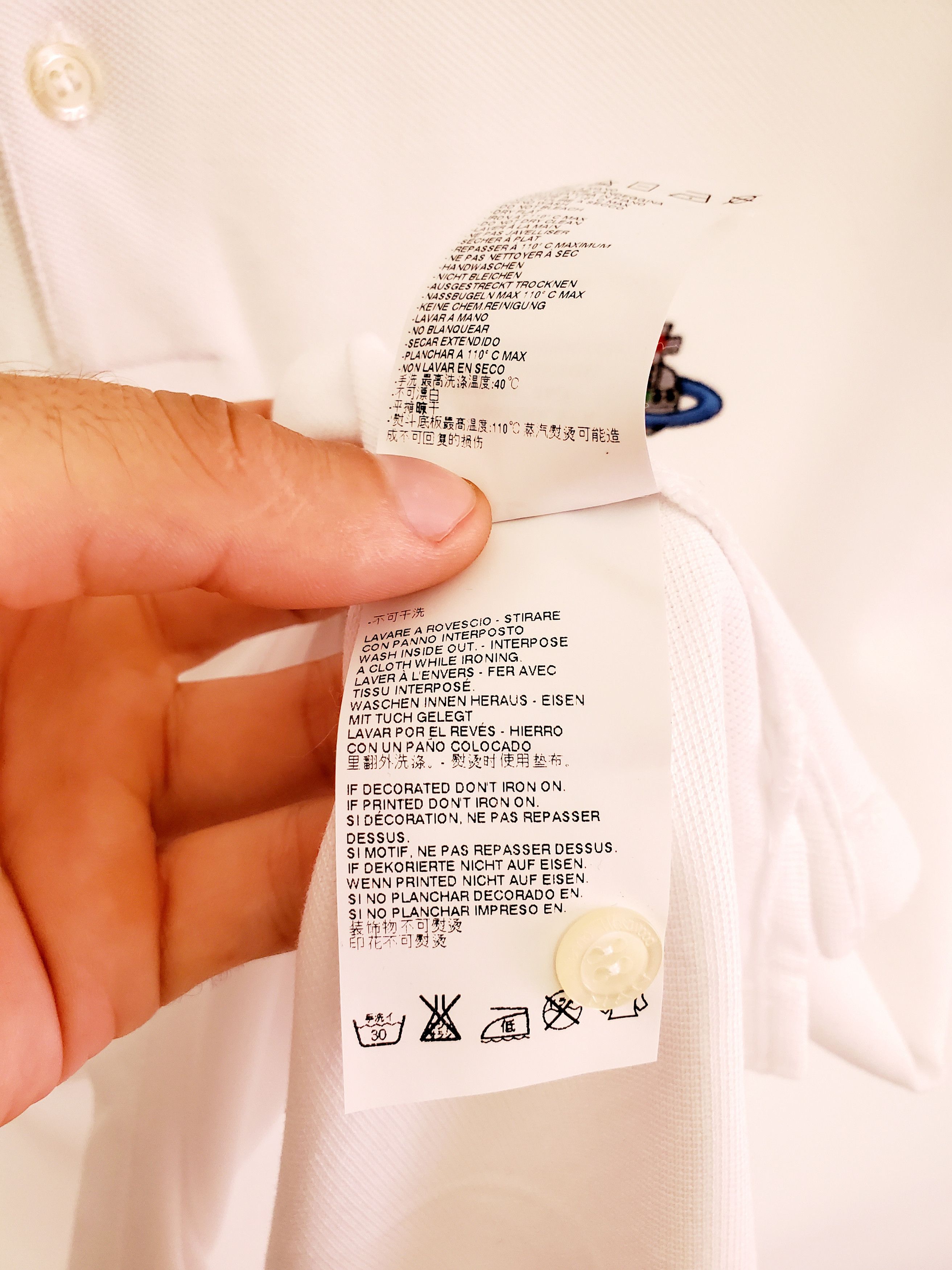 Vivienne Westwood Vivienne Westwood Luxury T-Shirt Y2K perfect condition M Size US M / EU 48-50 / 2 - 5 Thumbnail