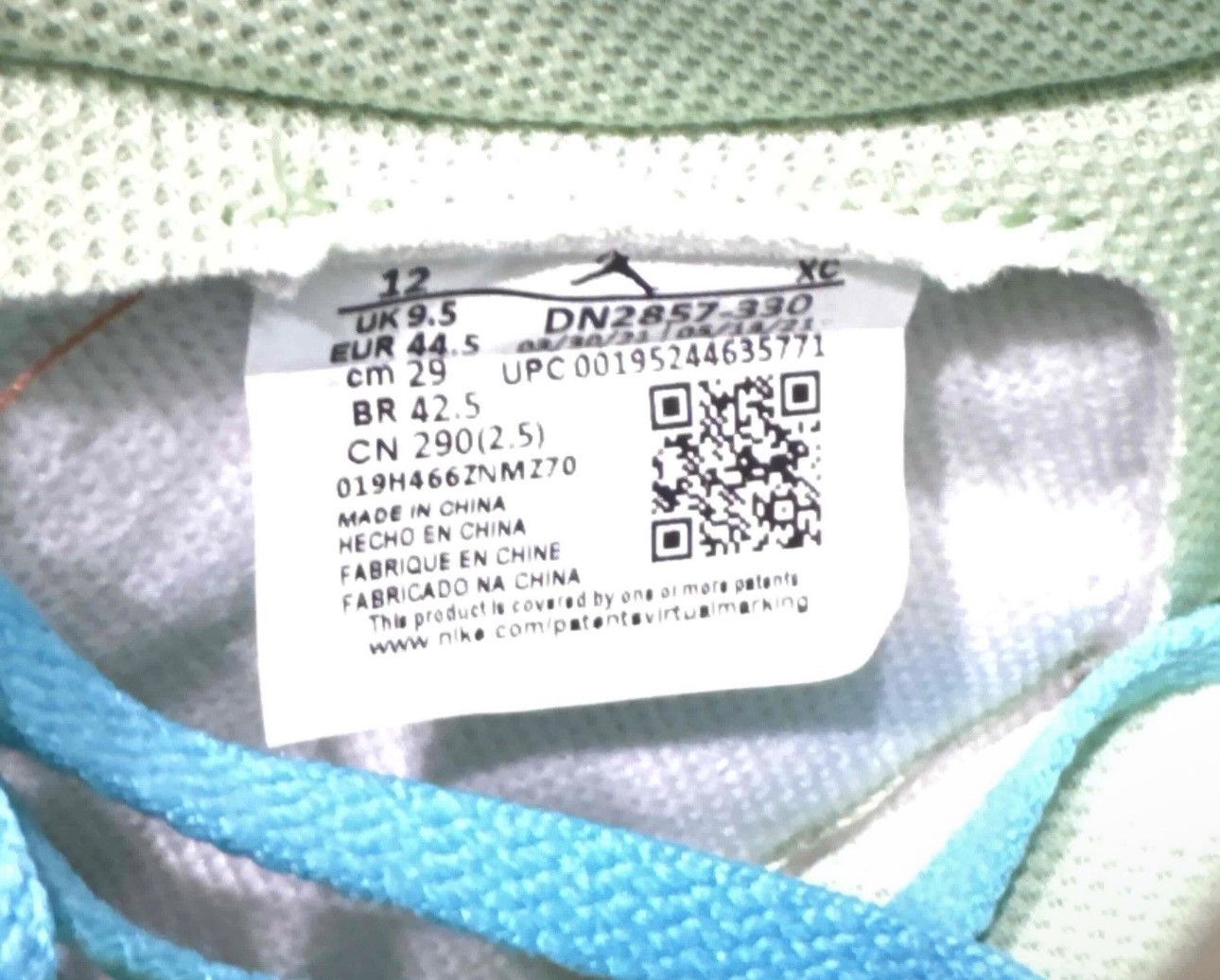 Jordan Brand Billie Eilish x Women’s Air Jordan 1 KO ‘Volt’ - Men’s 10.5 Size US 10.5 / EU 43-44 - 8 Thumbnail