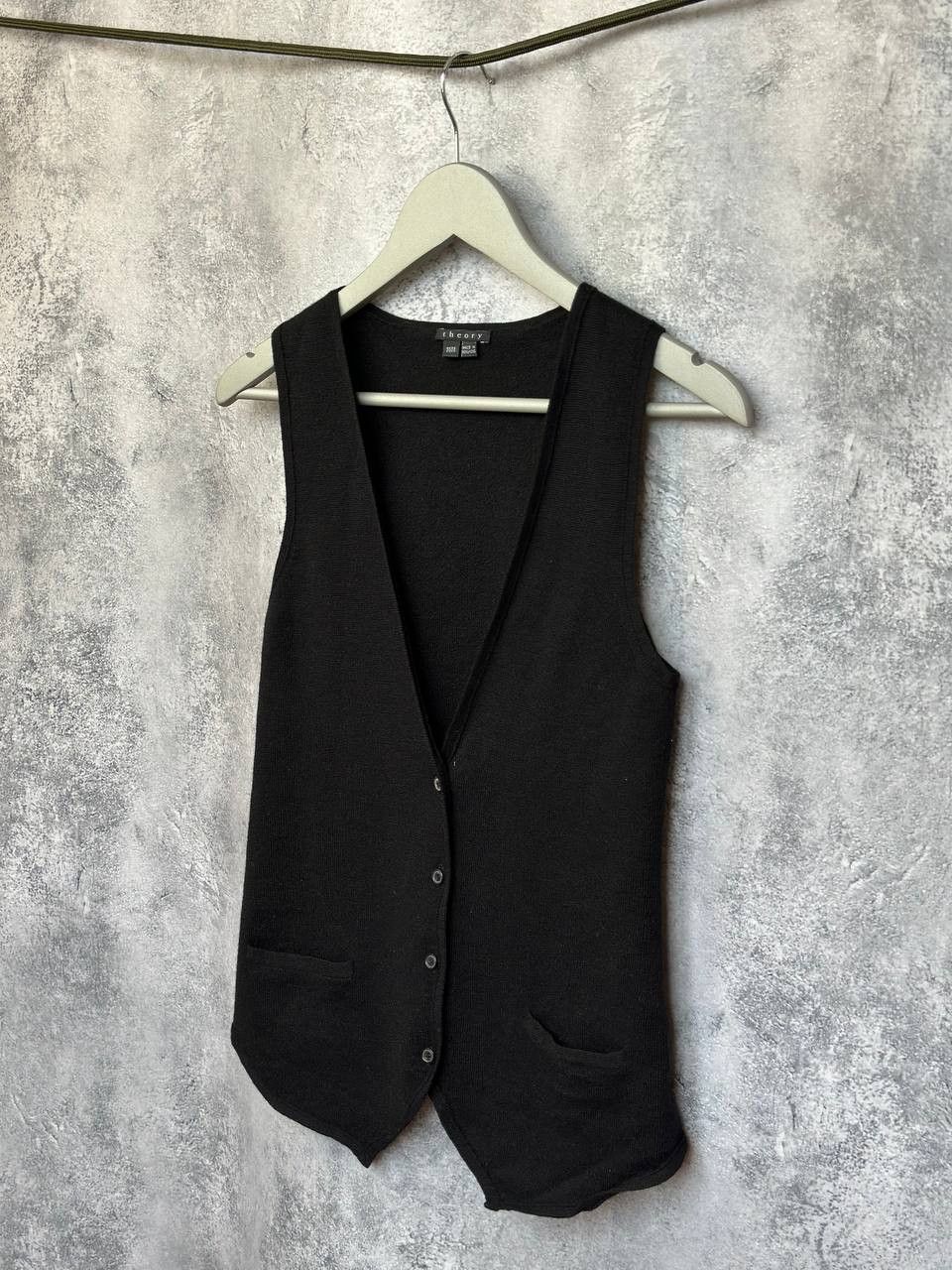 Theory Theory Carrano Harmonize 100% Wool Black Button Vest Sweater Size M / US 6-8 / IT 42-44 - 1 Thumbnail