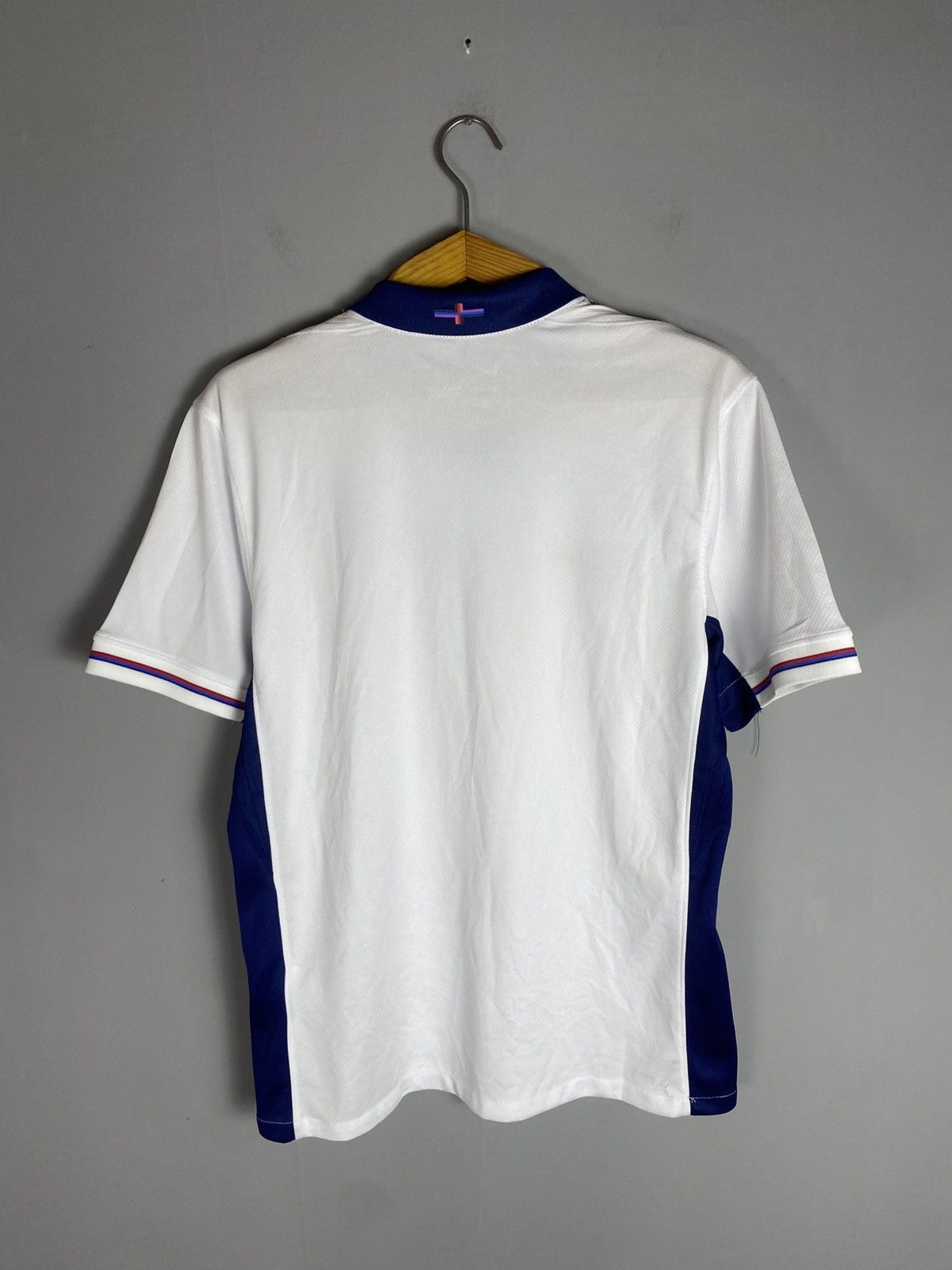 Nike Vintage Nike England jersey football Size US M / EU 48-50 / 2 - 7 Thumbnail