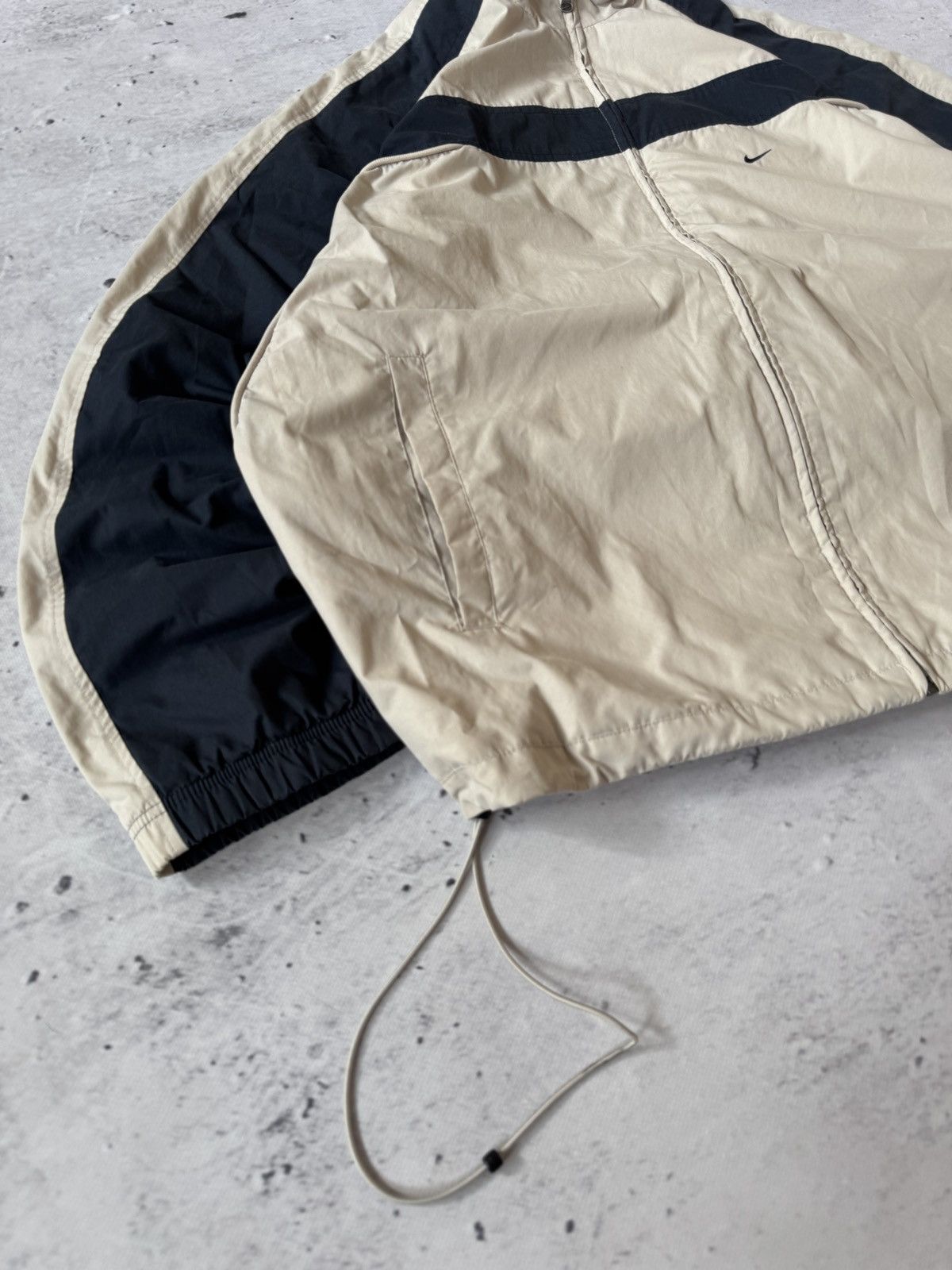 Nike × Vintage NIKE VINTAGE BASIC LOGO OVERSIZE BAGGY LIGHT JACKET Size US XL / EU 56 / 4 - 3 Thumbnail