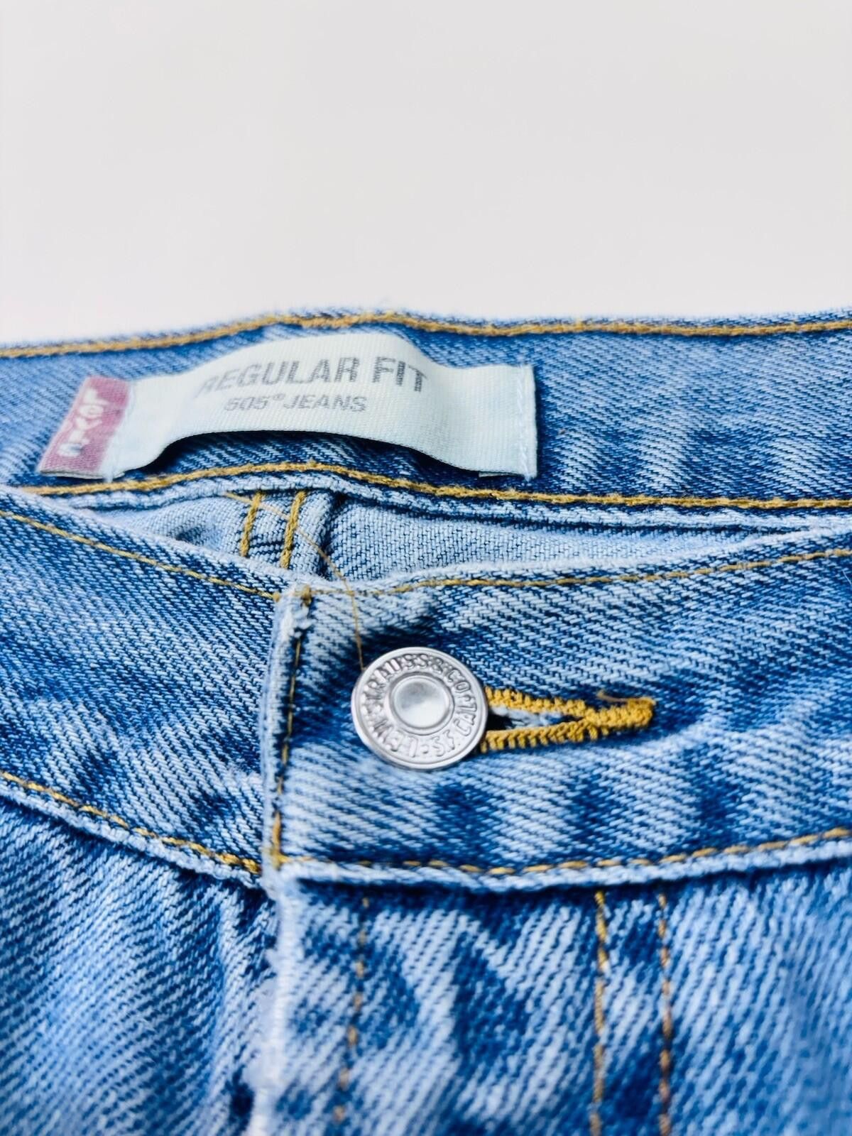 Levi's Levi’s Vintage Men’s 550 Relaxed Fit Jeans blue denim 36x34 Size US 36 / EU 52 - 7 Thumbnail