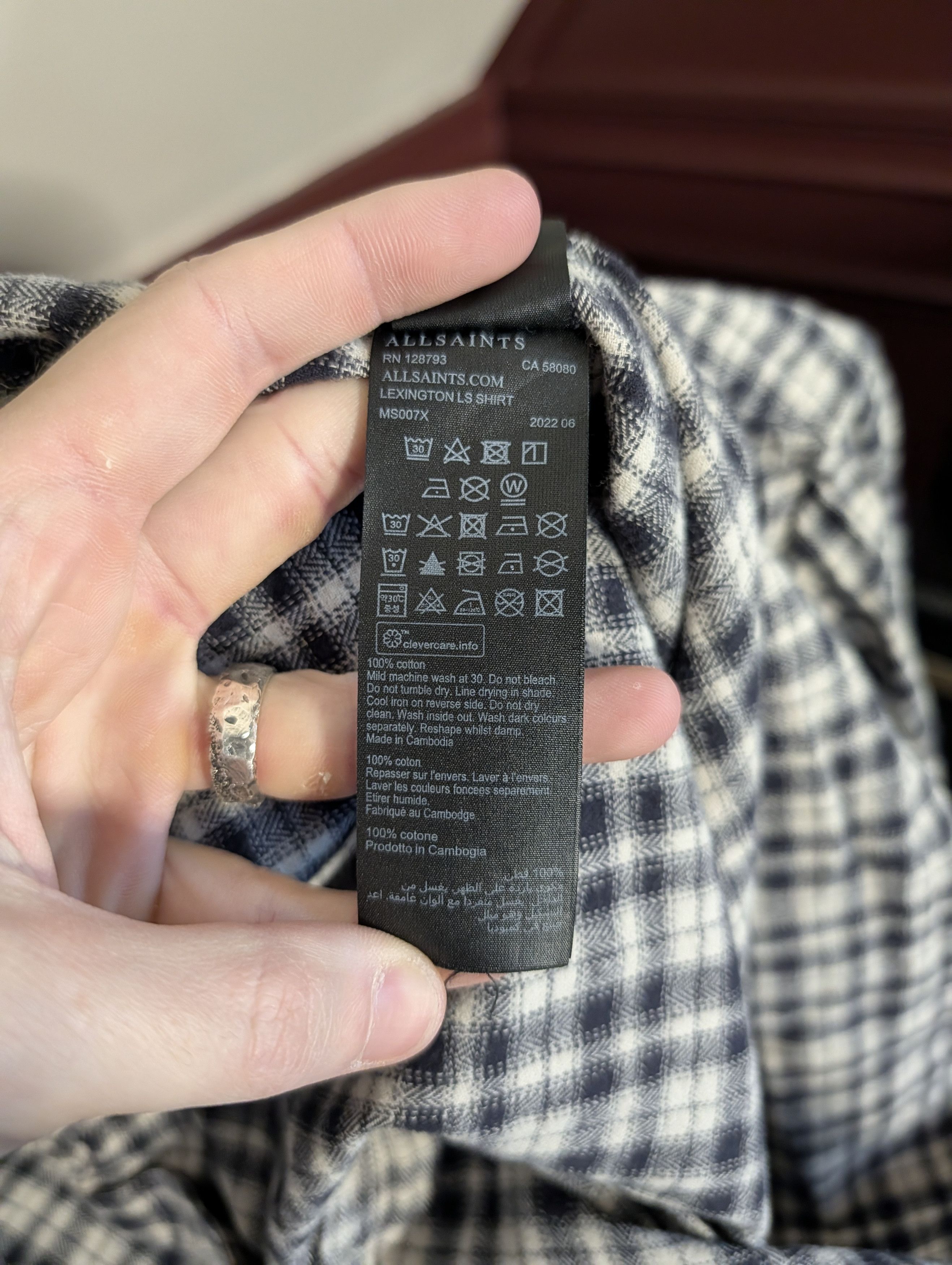 Allsaints Black/white plaid flannel button-down logo shirt Small Size US S / EU 44-46 / 1 - 10 Thumbnail