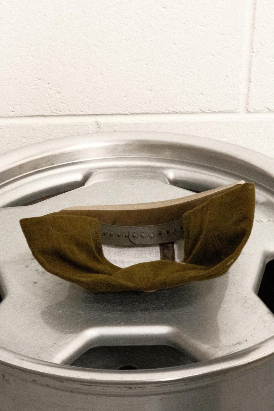 Unknown London Two-Tone Olive Green and Tan Adjustable Cap Size ONE SIZE - 2 Thumbnail