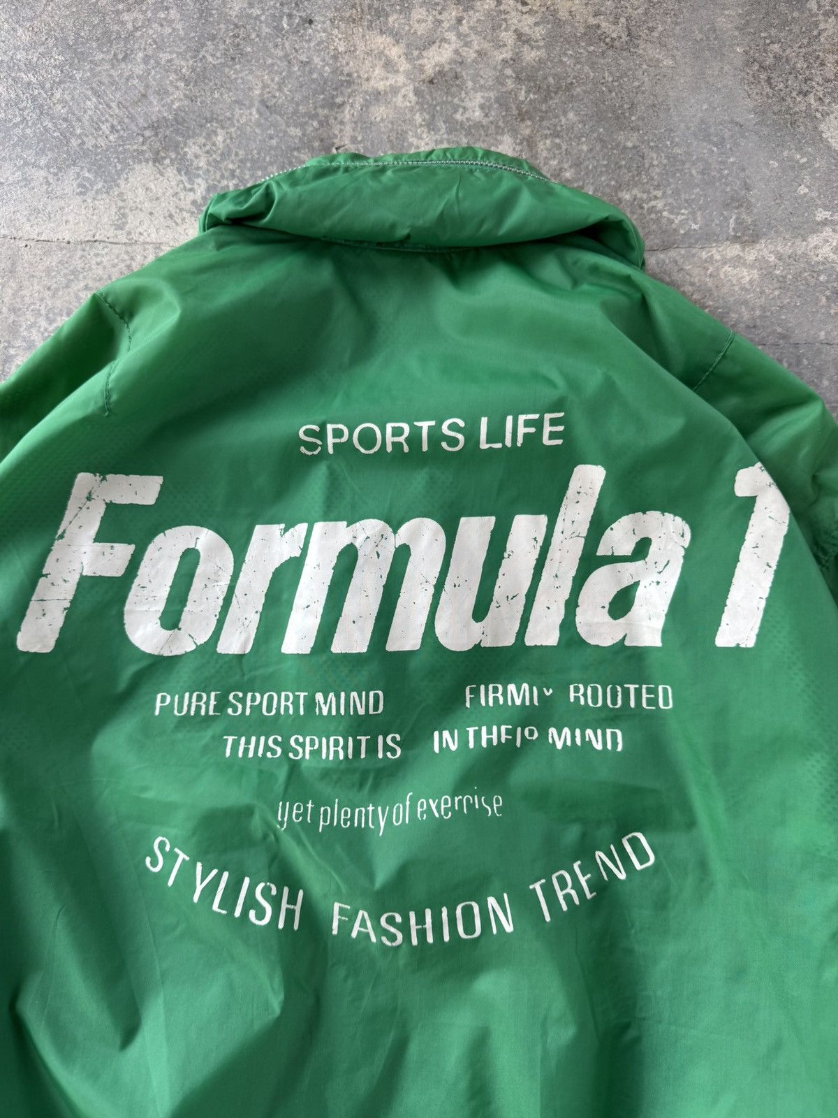 Formula 1 × Vintage Vintage Formula 1 Racing Team Windbreaker Jacket Size US M / EU 48-50 / 2 - 8 Thumbnail