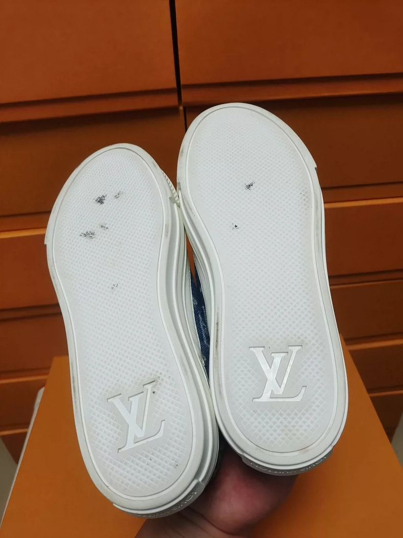 Louis Vuitton LV Denim Low-top Sneakers for Women-2507 Size US 6 / IT 36 - 9 Thumbnail