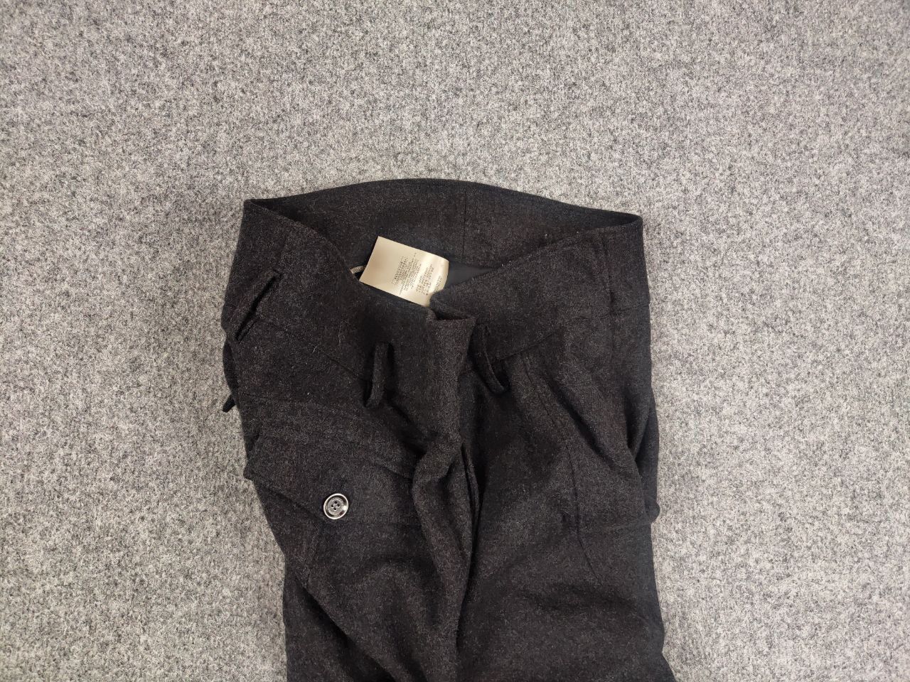 Burberry Burberry Brit Design Classic Gray Wool Cropped women Pants Size 34" / US 12 / IT 48 - 4 Thumbnail