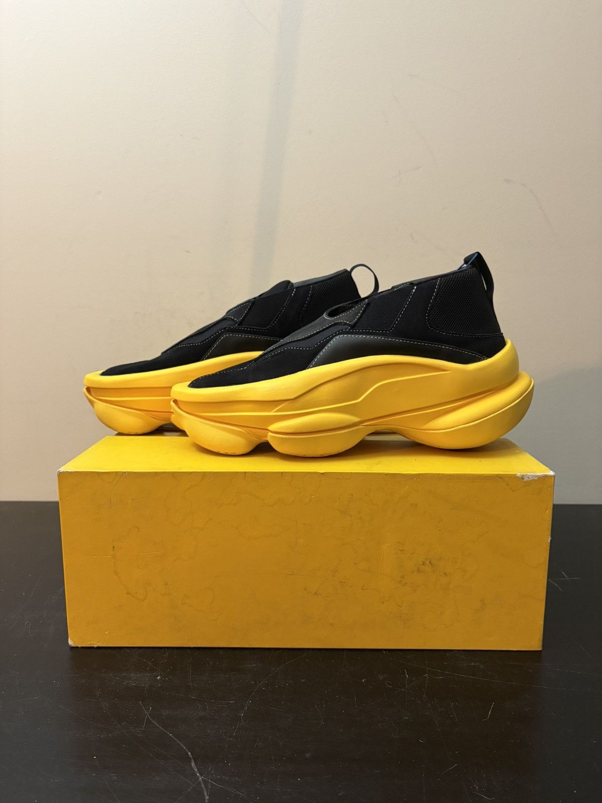 Pyer Moss × Reebok Reebok Pyer Moss Sculpt Black Yellow Size US 9 / EU 42 - 1 Thumbnail