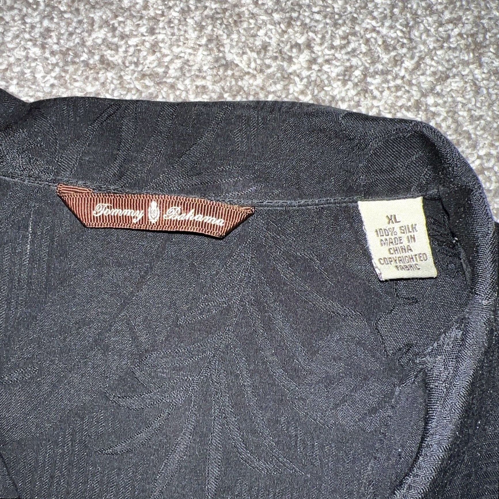 Tommy Bahama Tommy Bahama Shirt Adult XL Black Hawaiian Mens Size US XL / EU 56 / 4 - 3 Thumbnail