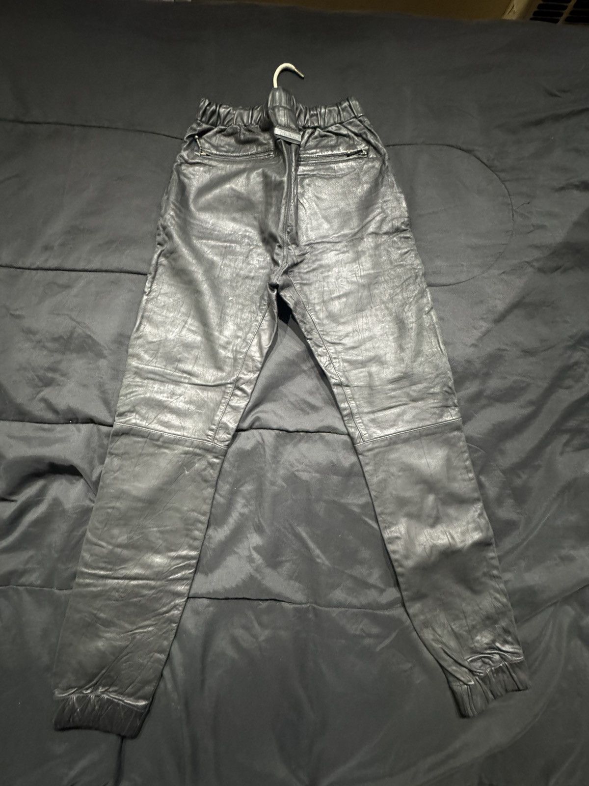 Zanerobe Zanerobe black leather joggers Size US 30 / EU 46 - 2 Thumbnail