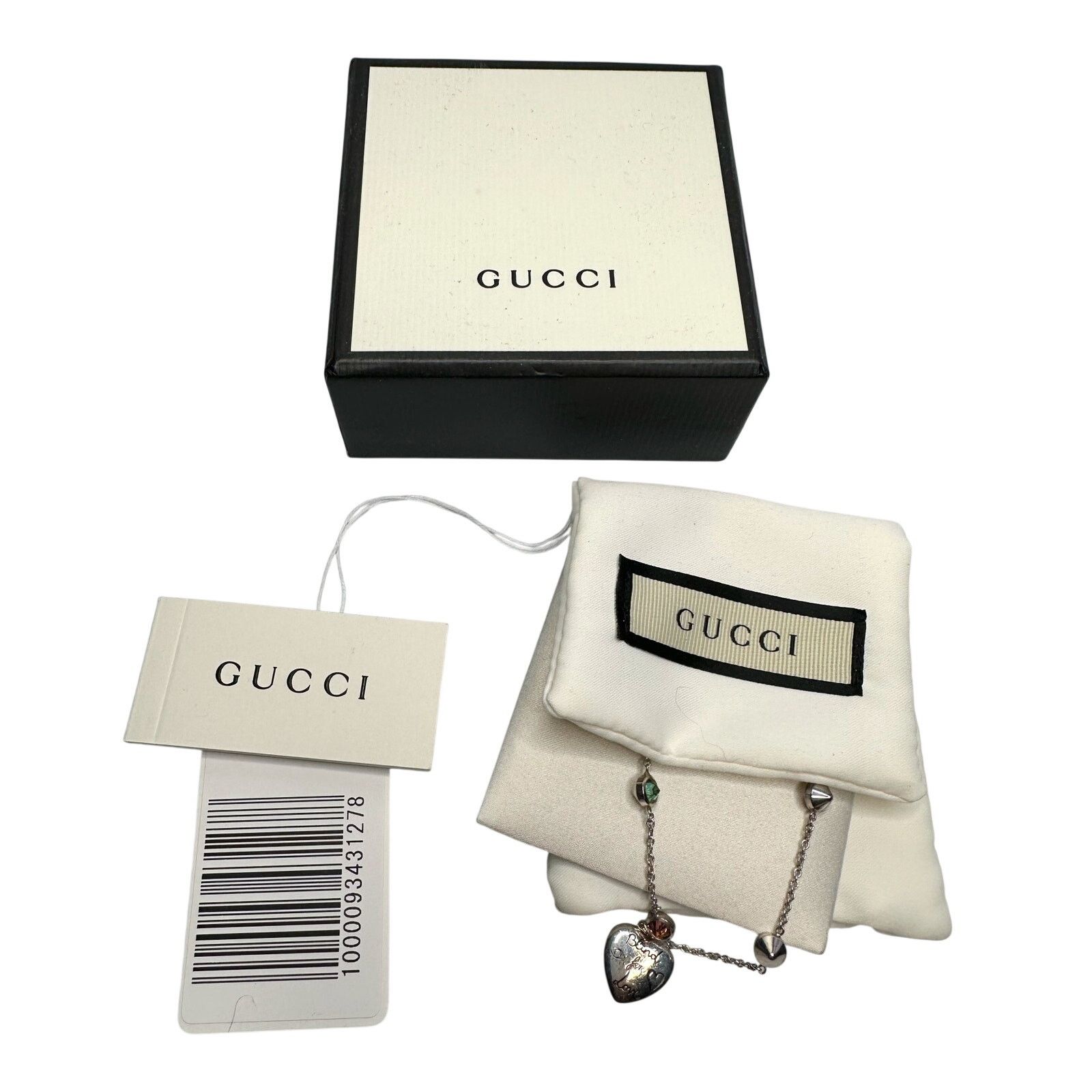 Gucci Gucci 'Blind for Love' Engraved Heart Bracelet w box Size ONE SIZE - 1 Thumbnail