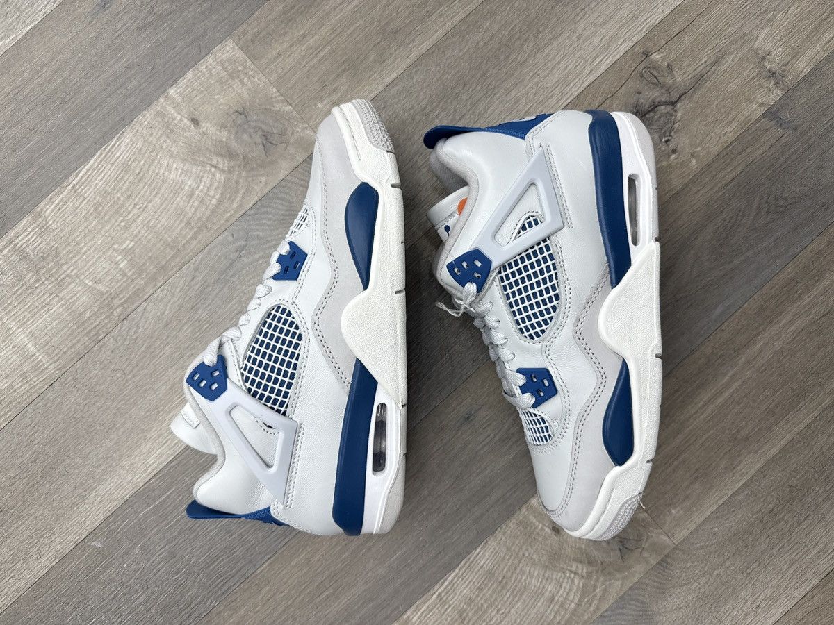 Jordan Brand Jordan 4 Retro Military Blue (GS) Size US 7 / EU 40 - 1 Thumbnail