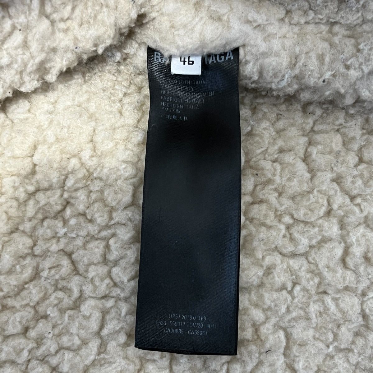 Balenciaga BALENCIAGA 2019AW Oversized Shearling Check Shirt Jacket Size US S / EU 44-46 / 1 - 4 Thumbnail