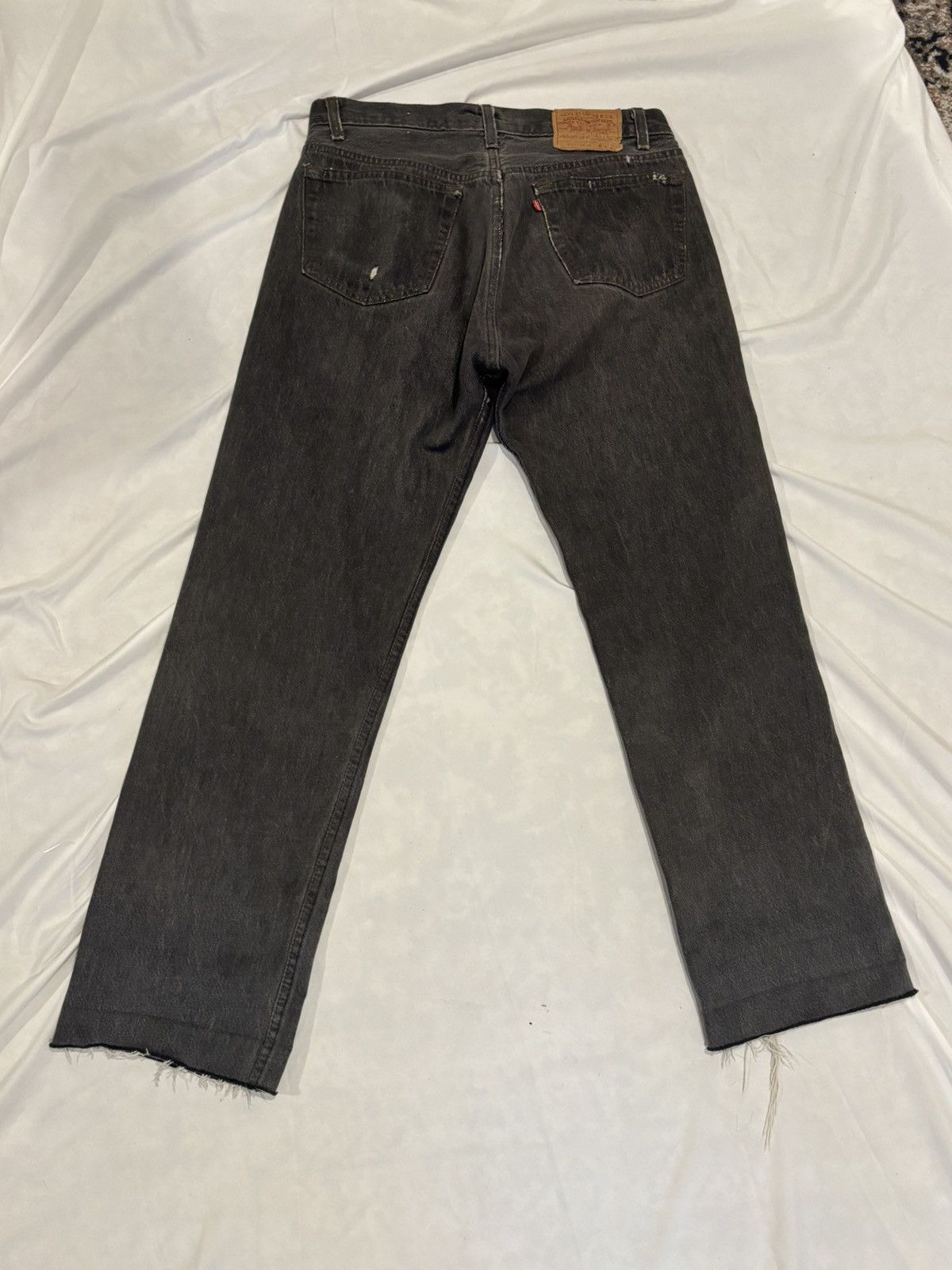 Levi's Distressed 80s Levi's 501-0658 Black Yarn Dyed Denim 32 × 28 Size US 32 / EU 48 - 2 Thumbnail