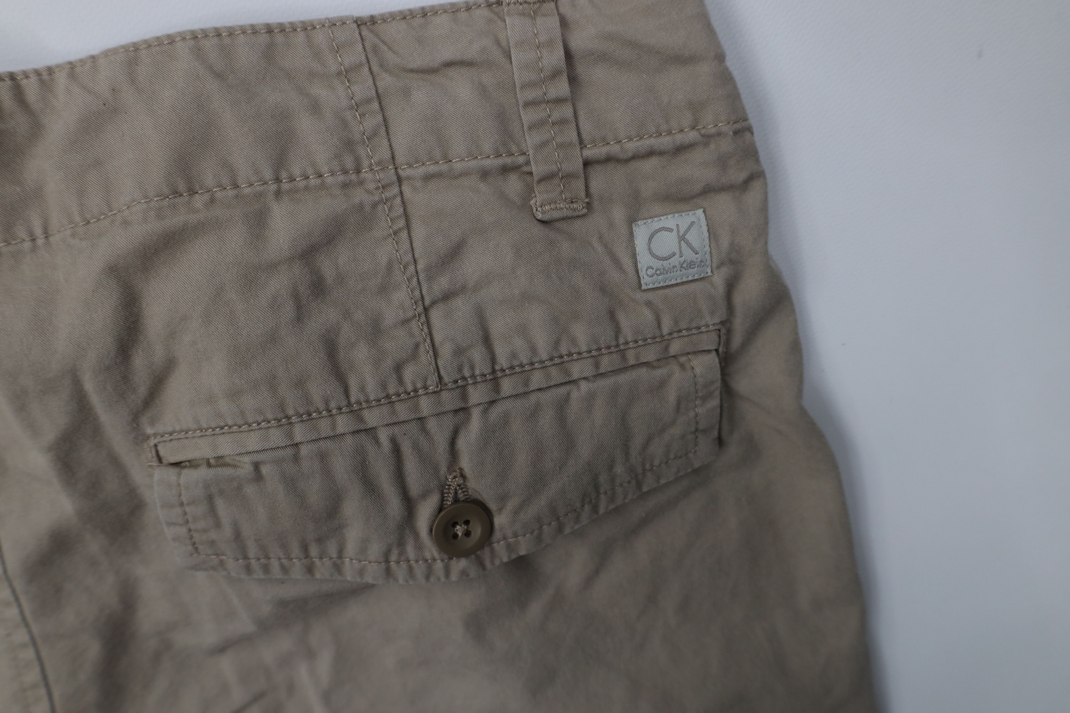 Calvin Klein Vintage 90s Y2K Calvin Klein Straight Leg Chino Pants Beige Size US 32 / EU 48 - 14 Thumbnail