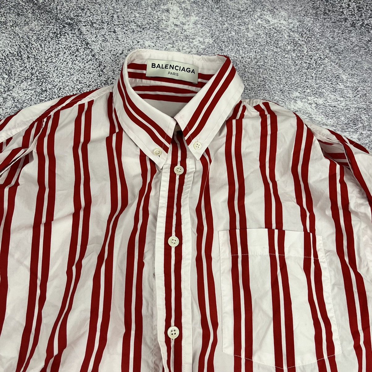 Balenciaga Balenciaga red/white blouse shirt oversized Size M / US 6-8 / IT 42-44 - 2 Thumbnail