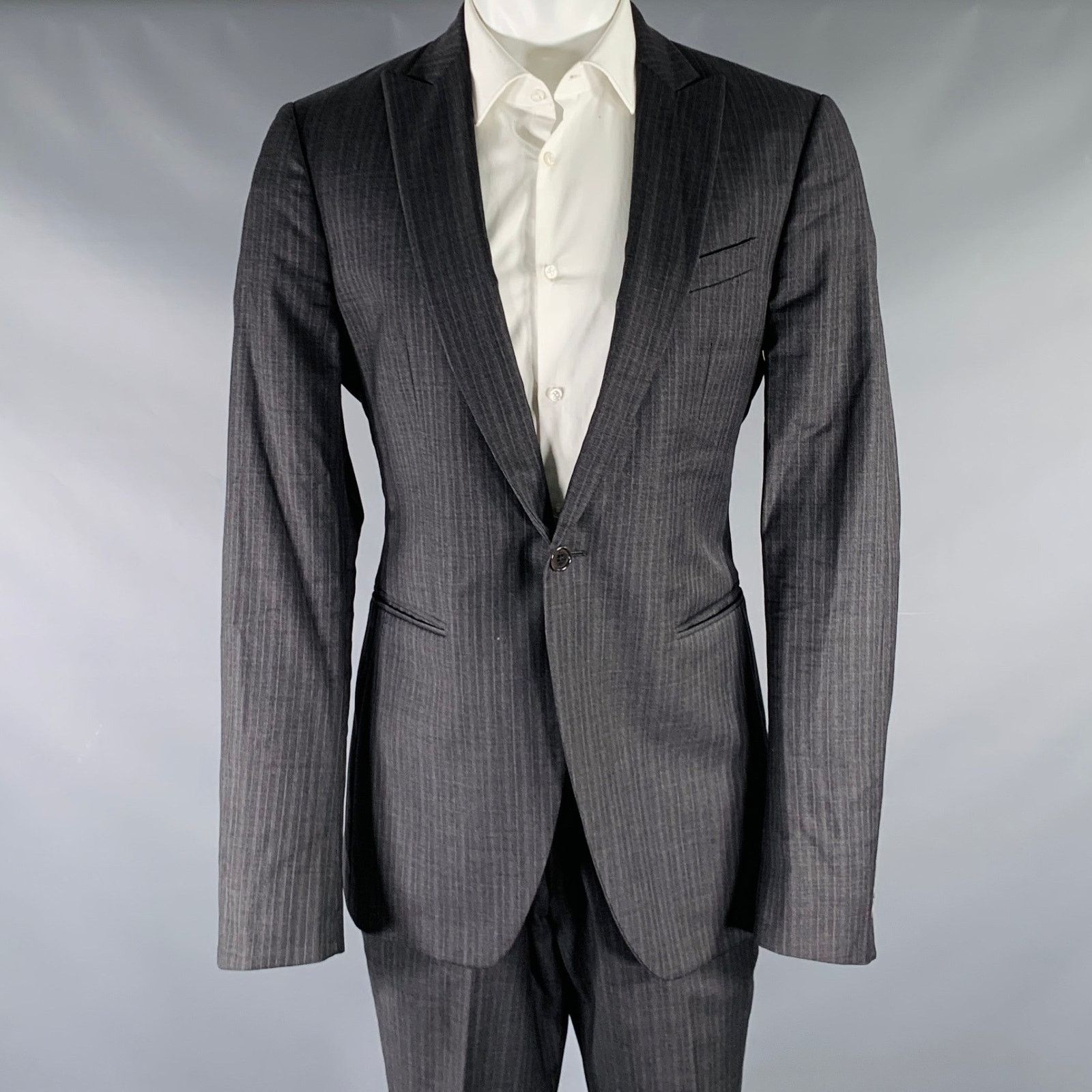 John Varvatos JOHN VARVATOS Size 40 Grey Charcoal Stripe Virgin Wool Suit Size 40R - 1 Thumbnail