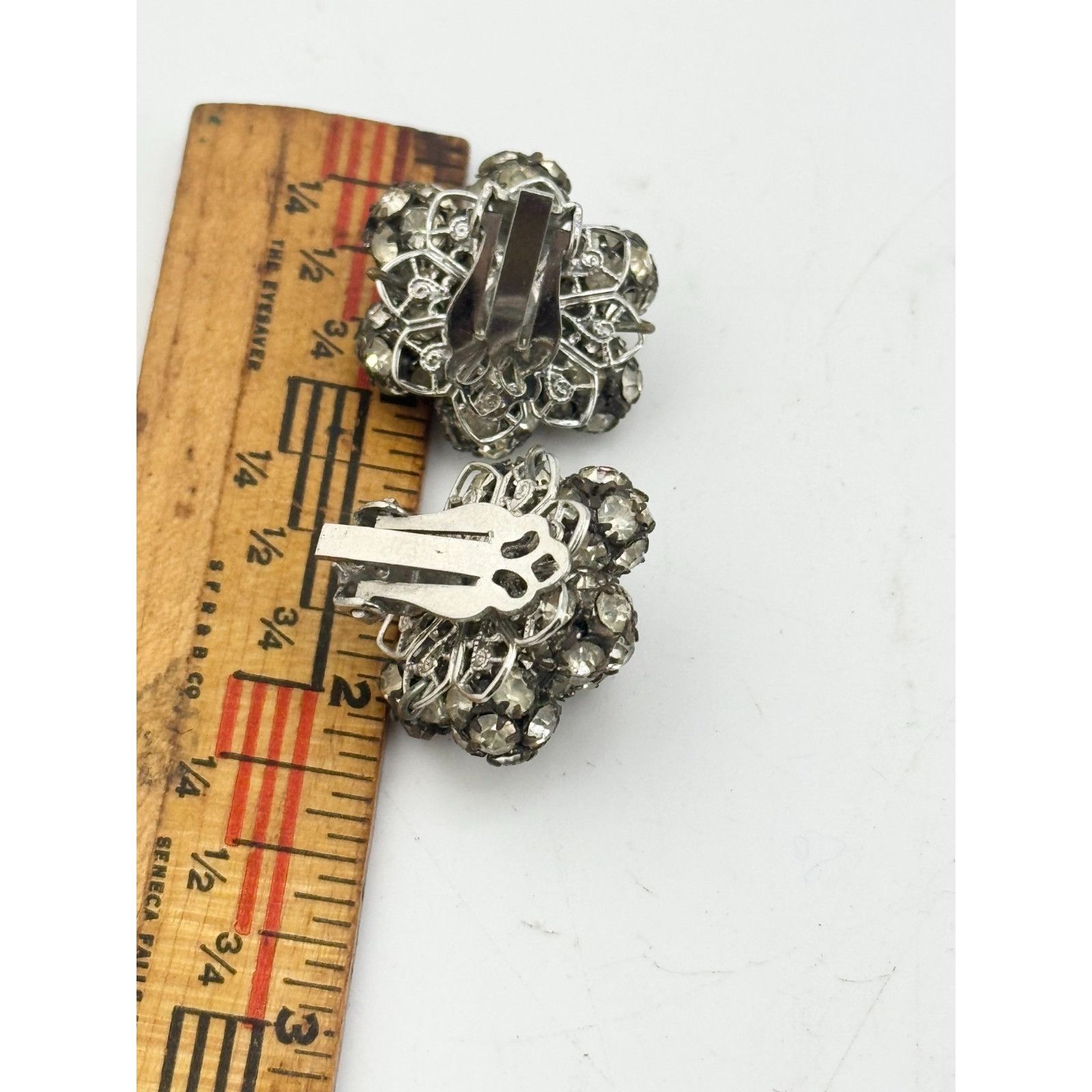 Vintage Vintage filigree hand wired rhinestone rondel cluster earrin Size ONE SIZE - 6 Thumbnail