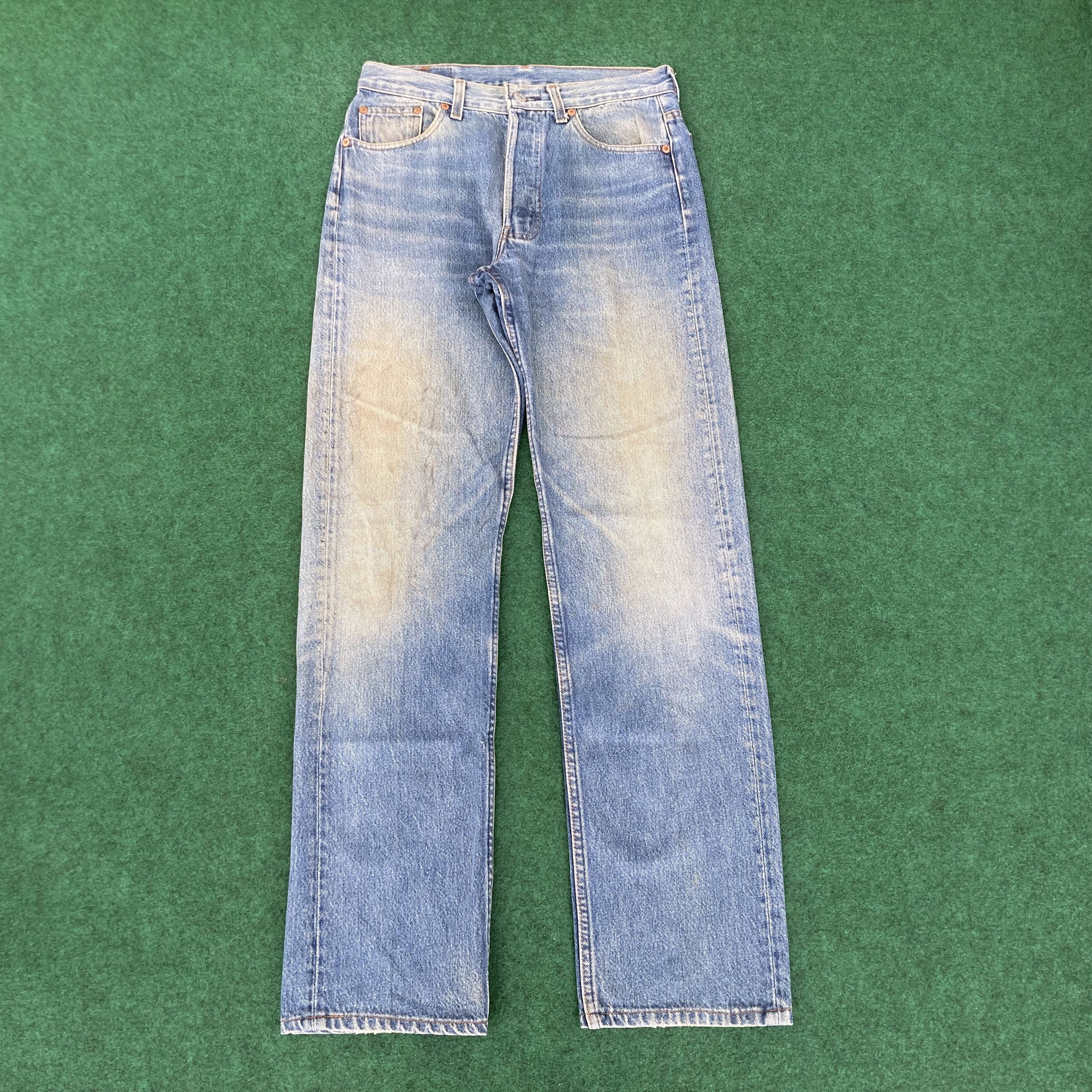 Levi's 28x31.5 Vintage Levis 501 Button Fly Blue Denim 28 Jeans Size US 28 / EU 44 - 1 Thumbnail