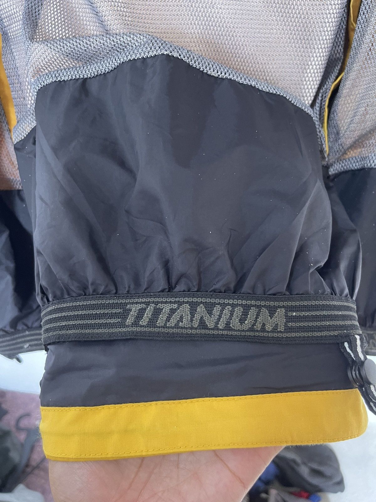 Columbia COLUMBIA OMNI TECH TITANIUM JACKET OUTDOOR Size US S / EU 44-46 / 1 - 11 Thumbnail