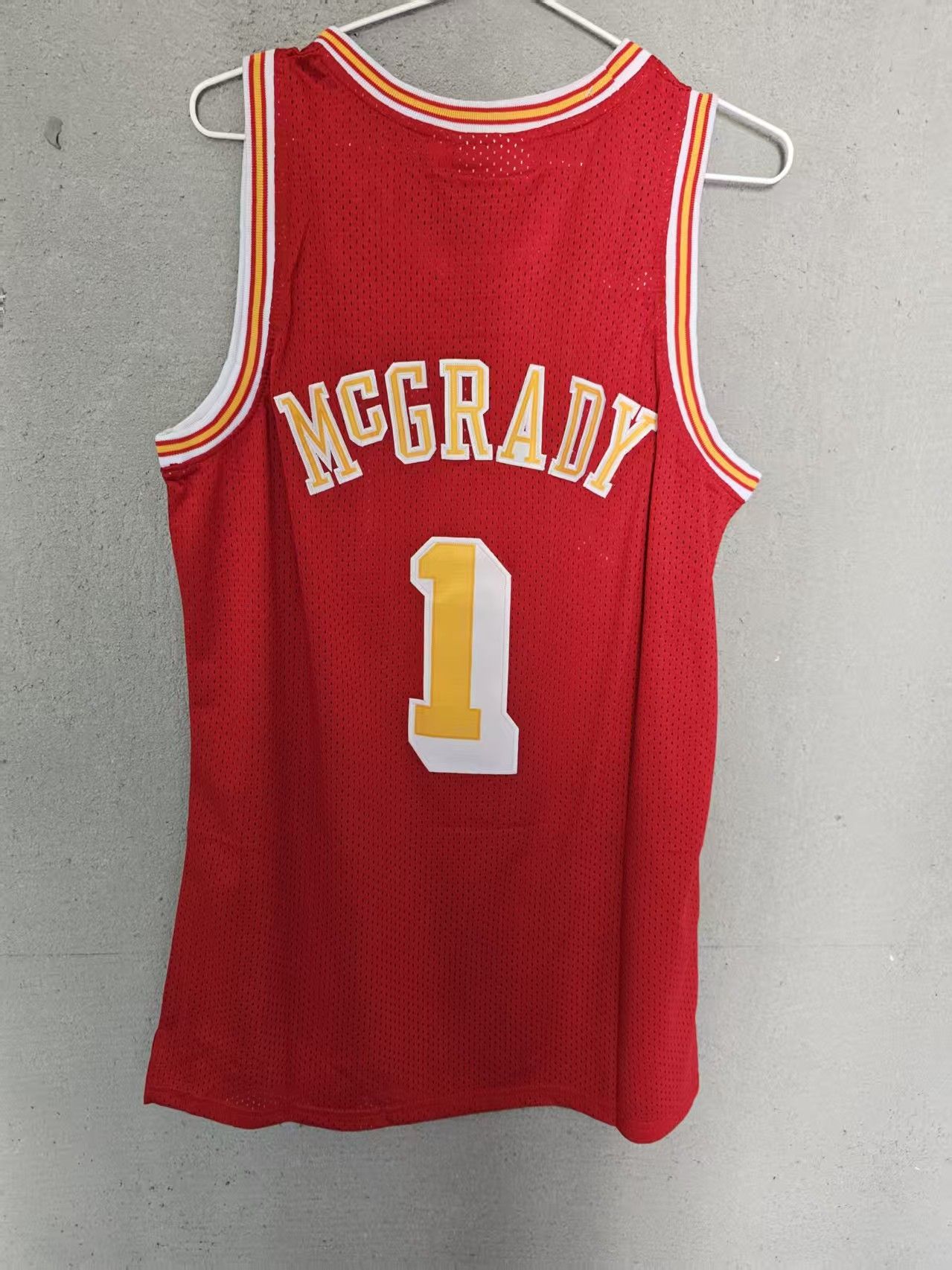 NBA Houston Rockets 1 Tracy McGrady Jersey L Size US L / EU 52-54 / 3 - 1 Thumbnail