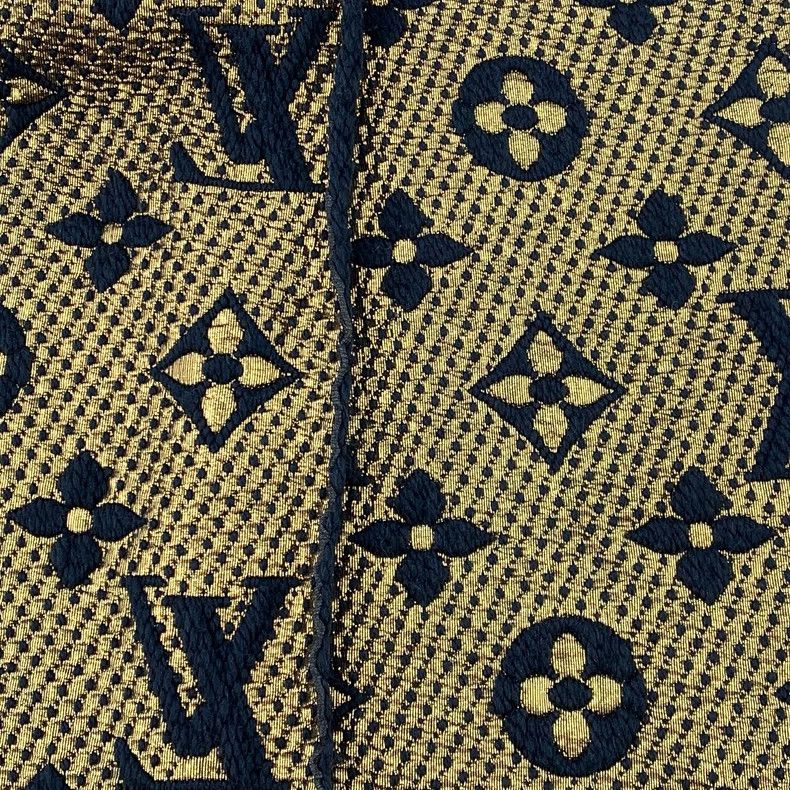 Louis Vuitton Louis Vuitton Dark blue logo full print wool tassel scarf Size ONE SIZE - 7 Thumbnail