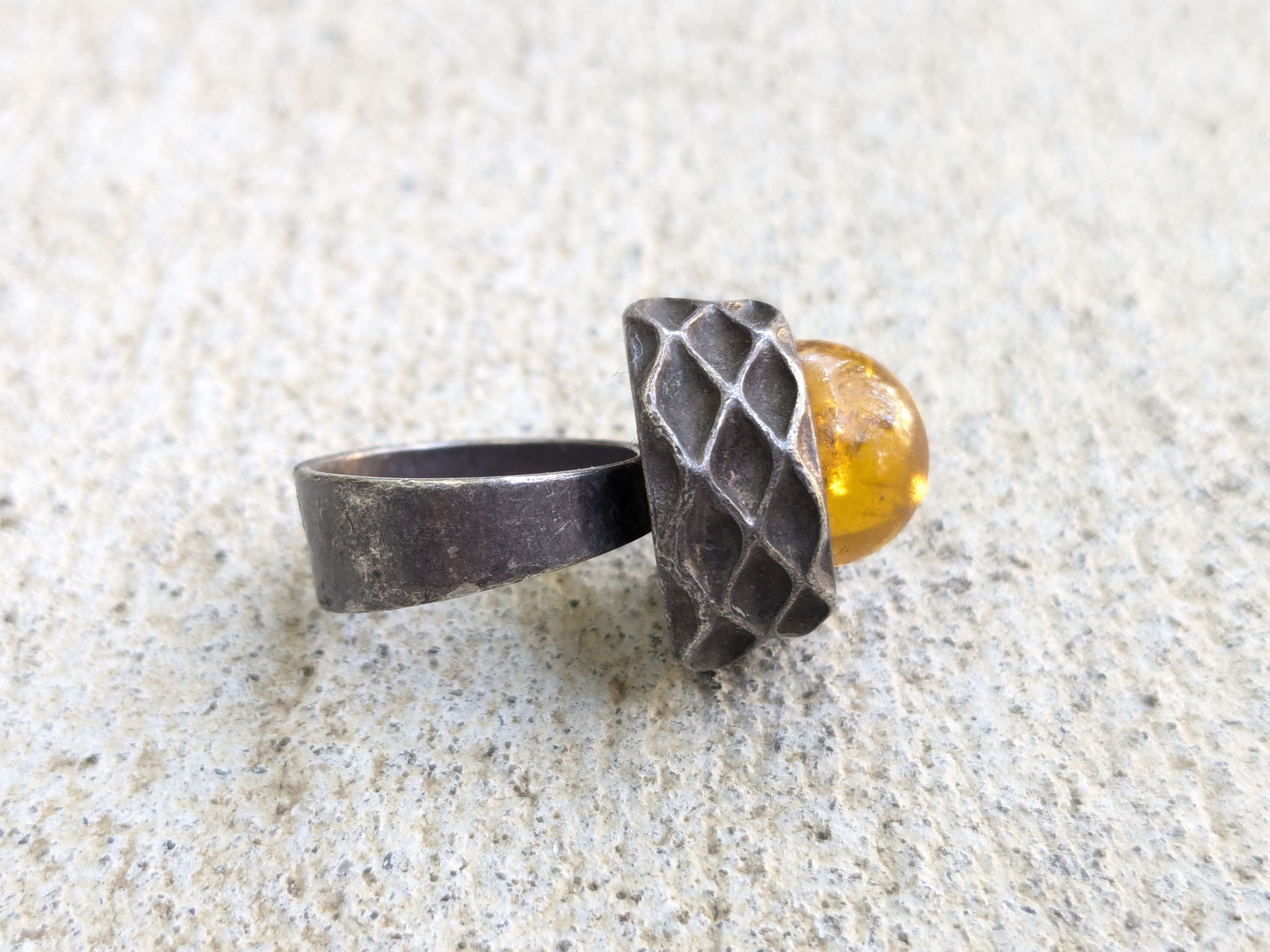 Jewelry Vintage Sterling Silver Ring Amber 5.75 Modern Abstract Size ONE SIZE - 5 Thumbnail