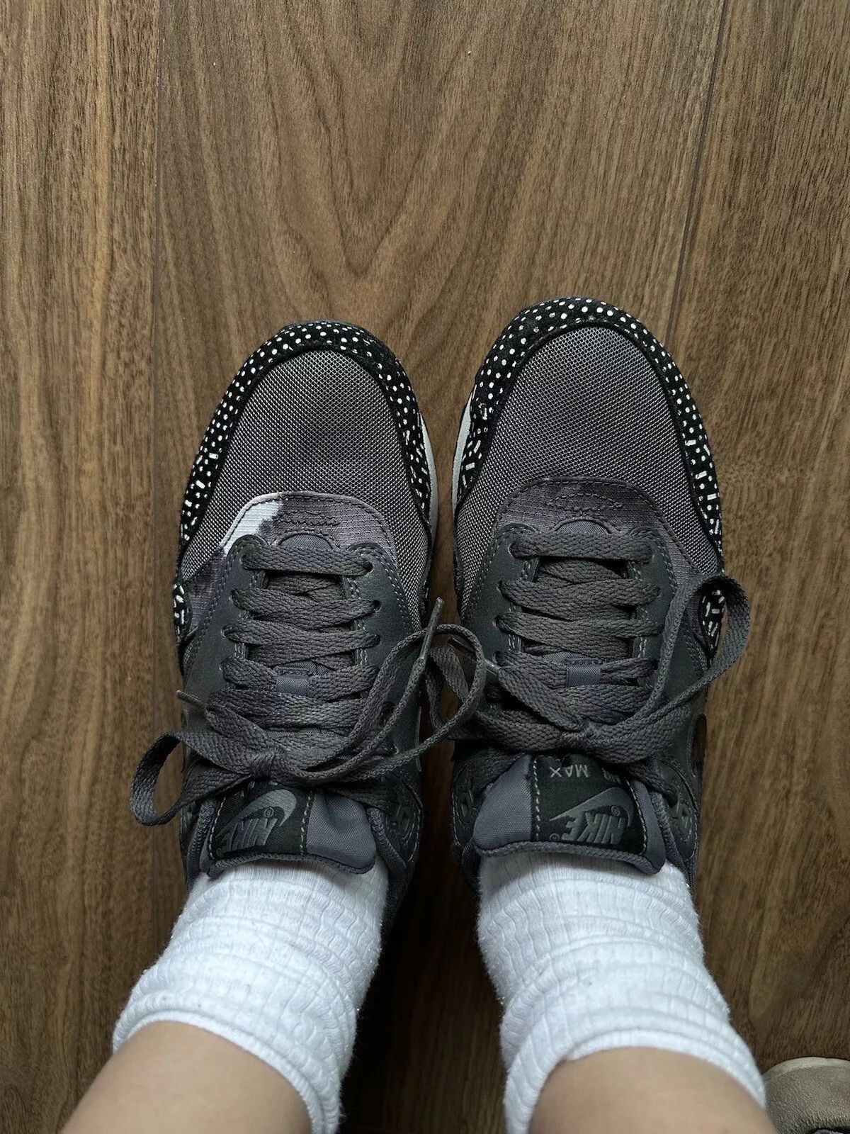 Nike Nike Air Max 1 Dark Grey Metallic 2014 Womens Shoes Sneakers Size US 6.5 / IT 36.5 - 6 Thumbnail
