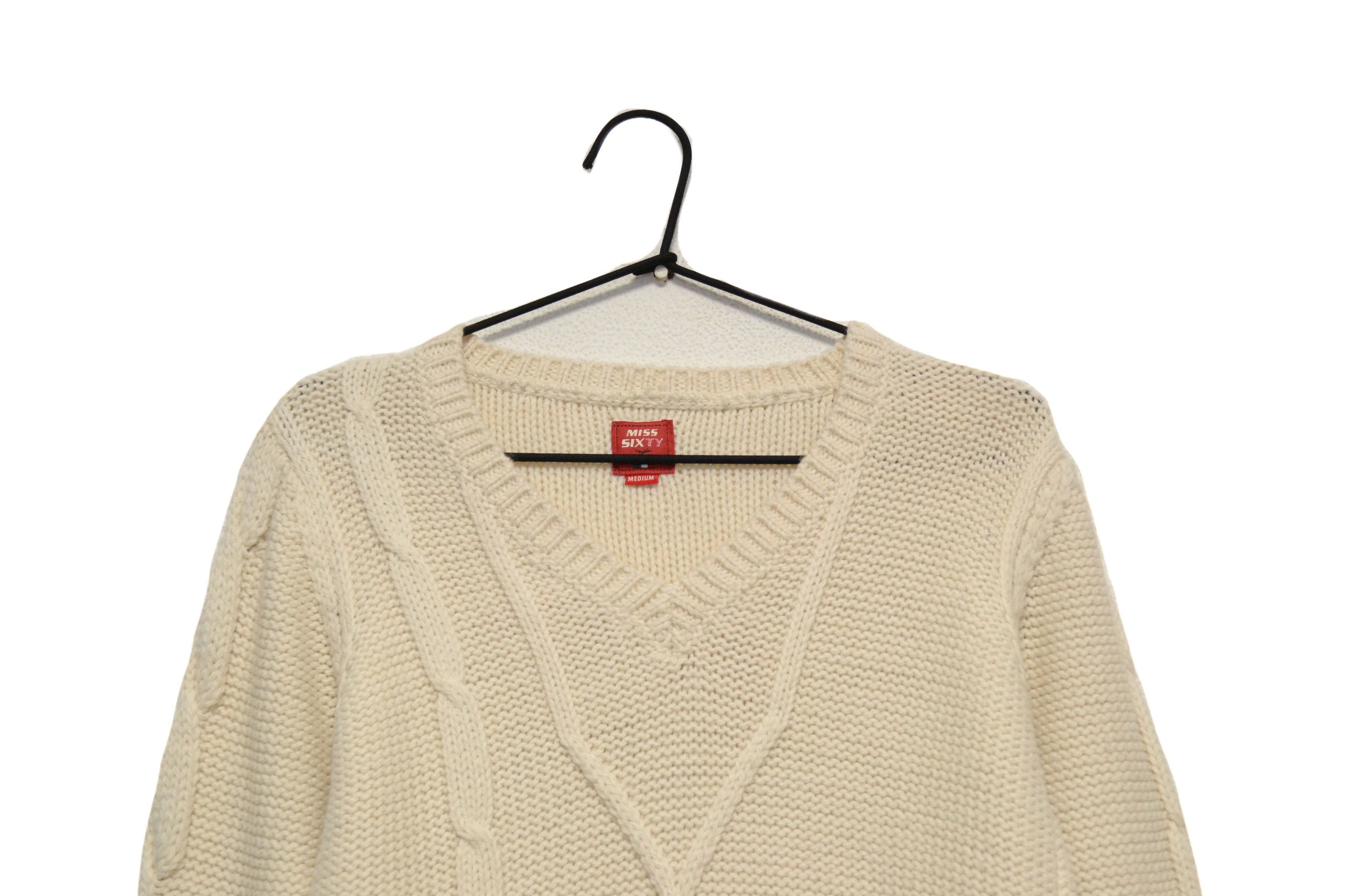 Miss Sixty Miss Sixty Y2K Cable Knit Wool Acrylic Beige V-Neck Sweater Size M / US 6-8 / IT 42-44 - 2 Thumbnail