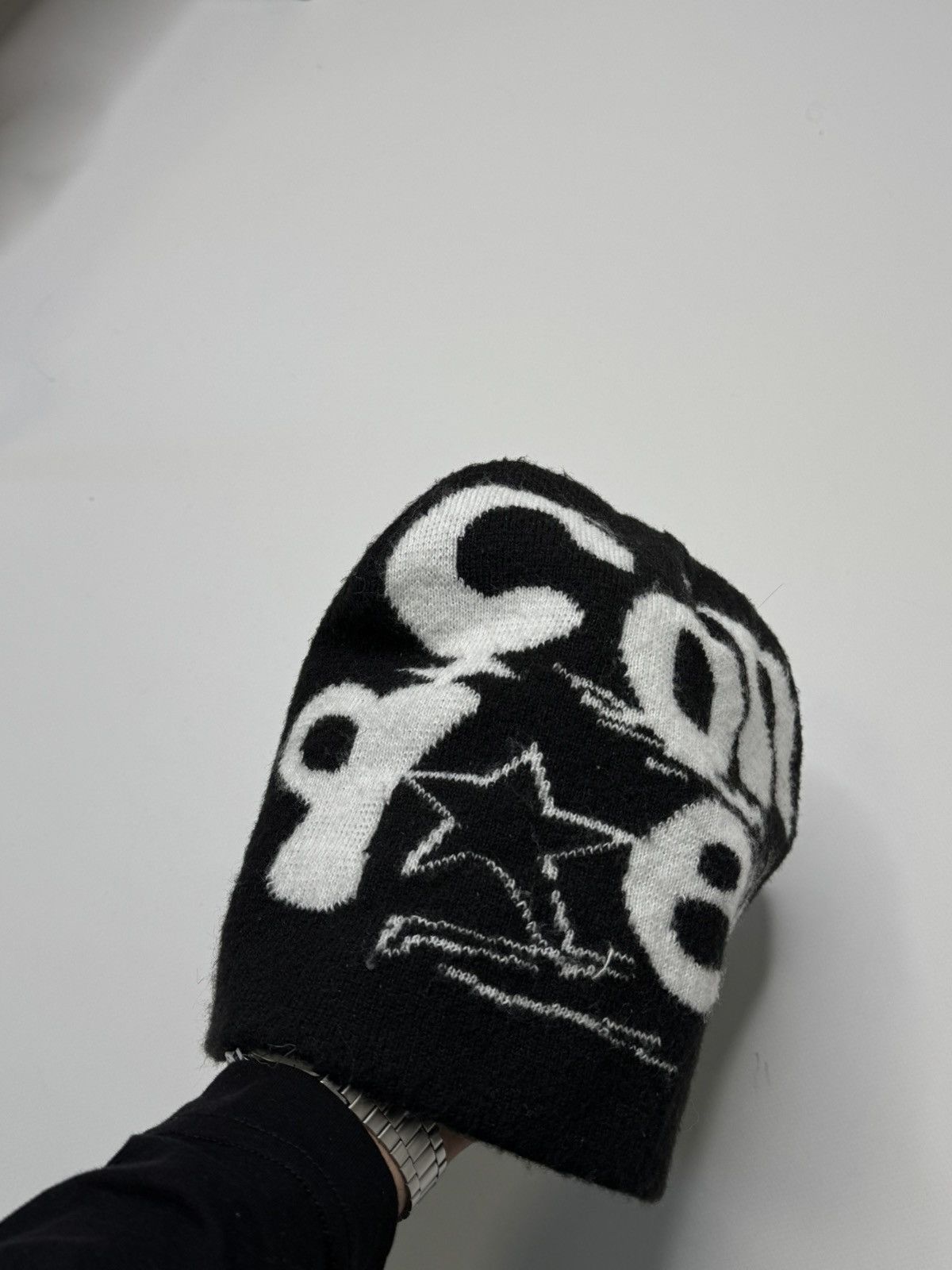 Vintage Black Conquer beanie hat swag y2k 00s streetwear sk8 skate Size ONE SIZE - 2 Thumbnail