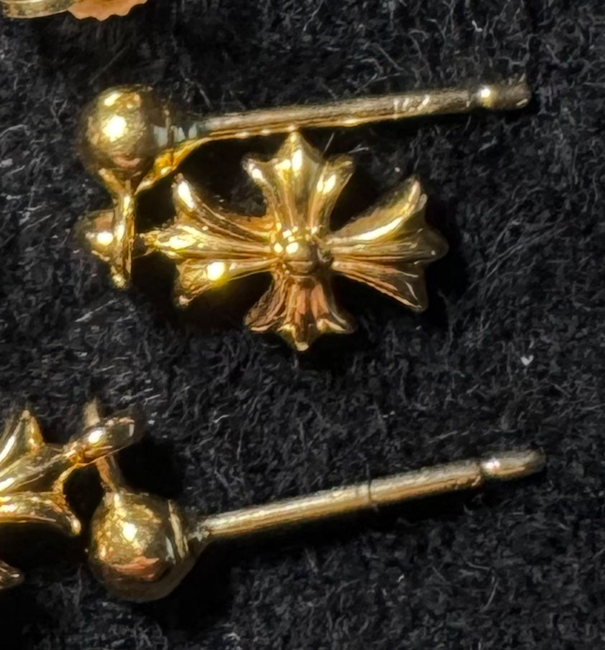 Chrome Hearts CHROME HEARTS TINY E 22K EARRINGS Size ONE SIZE - 6 Thumbnail