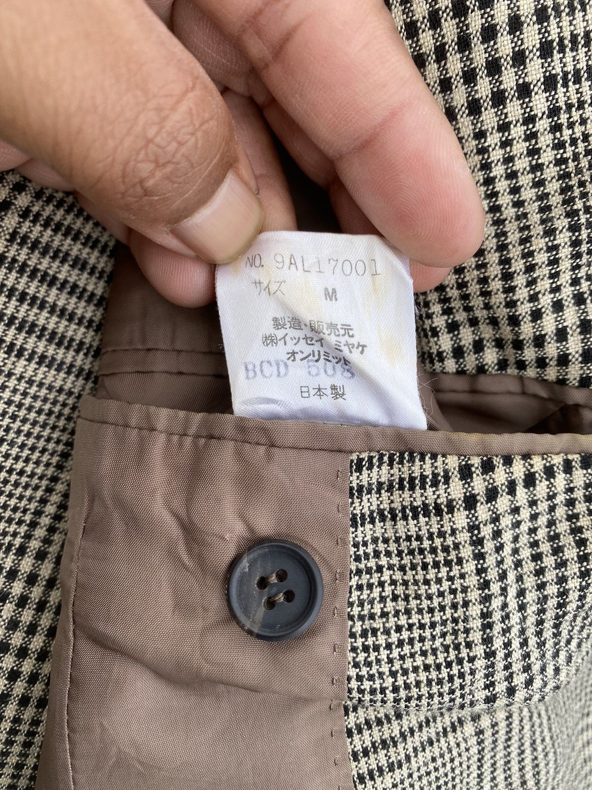 Issey Miyake Rare Vintage Issey Miyake Checkered Brown Blazer Size 38R - 10 Thumbnail